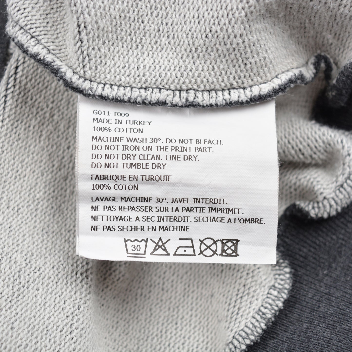 Gosha Rubchinskiy - A/W 2017 - reflective logo crewneck (grey) - size M