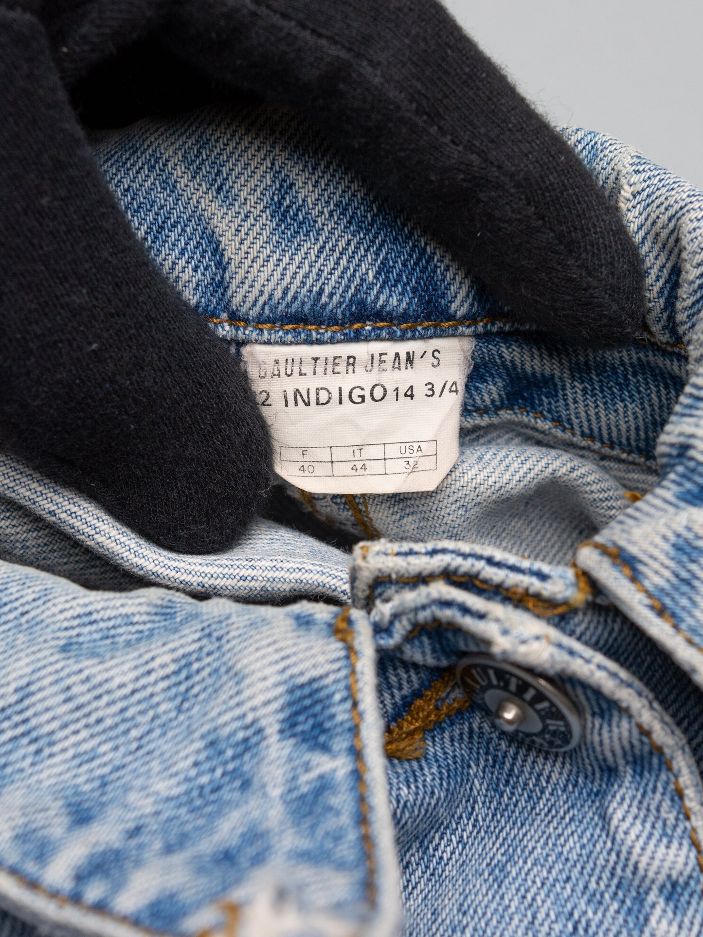 vintage Gaultier Jean's women's denim jacket - size 40