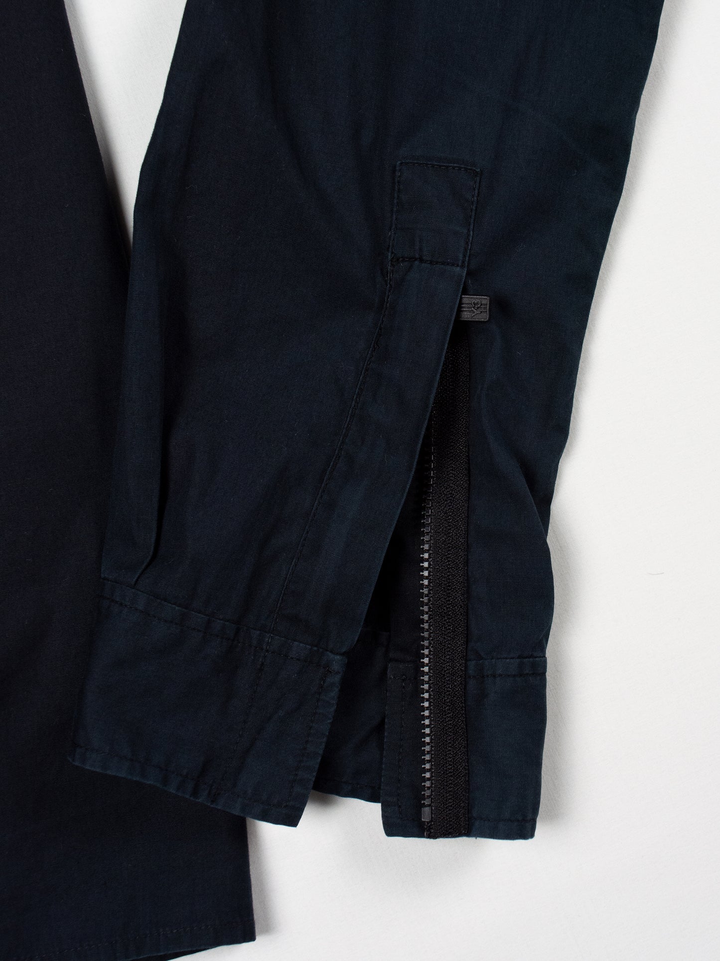 Y-3 - A/W 2006 - zip-up shirt with hidden side pockets (navy) - men's size M