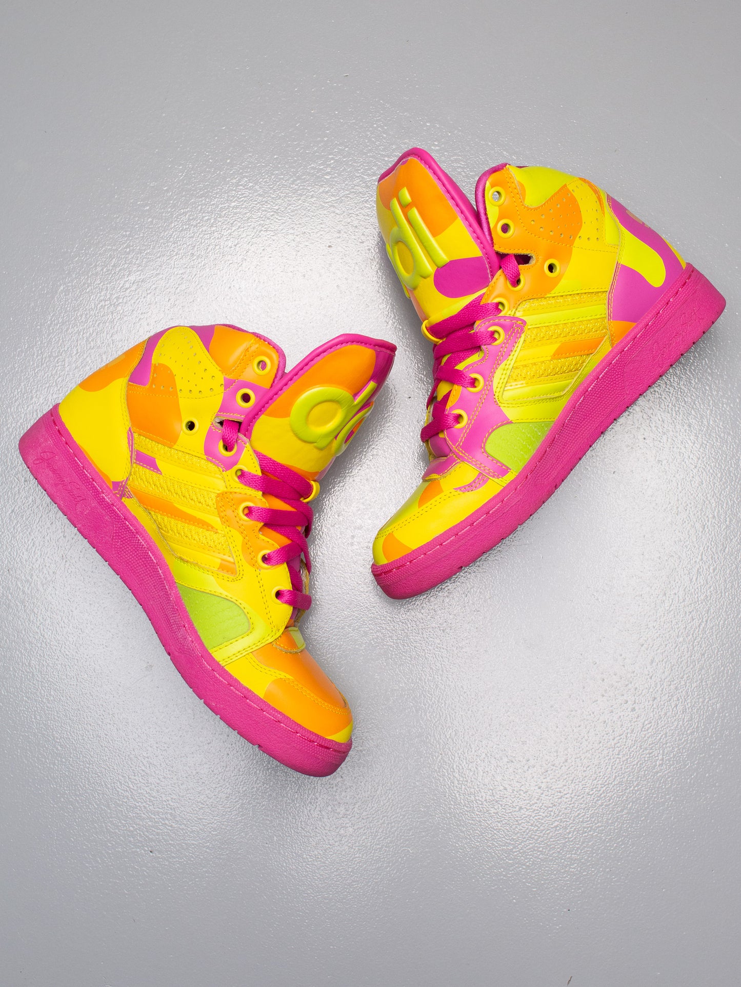 adidas Originals by Jeremy Scott A/W 2013 JS Instinct Hi Neon Camo - size 39 1/3