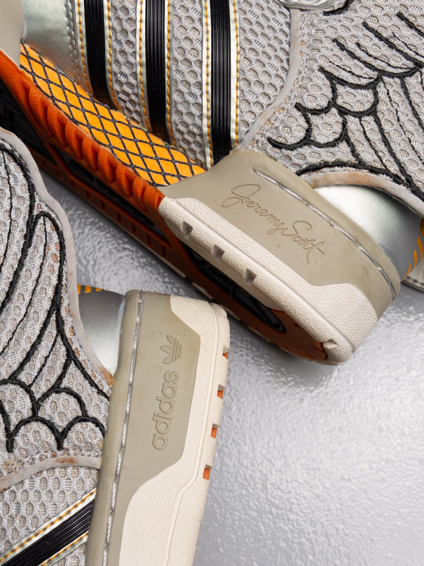 adidas Originals by Jeremy Scott A/W 2012 JS Wings "Mesh" (Metallic Silver) - size 37 1/3