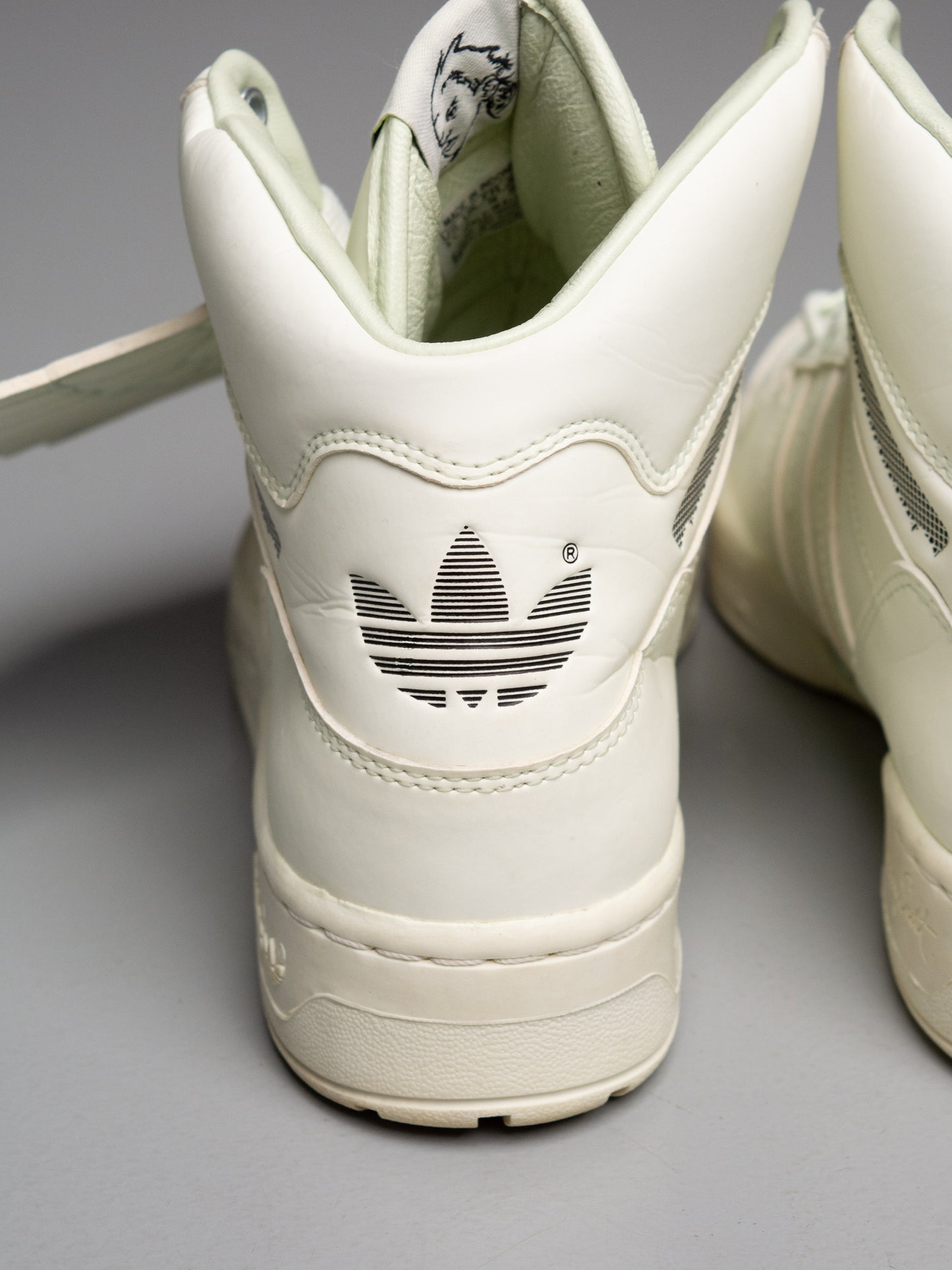 adidas Originals by Jeremy Scott S/S 2011 JS Wings Glow In The Dark - size 38
