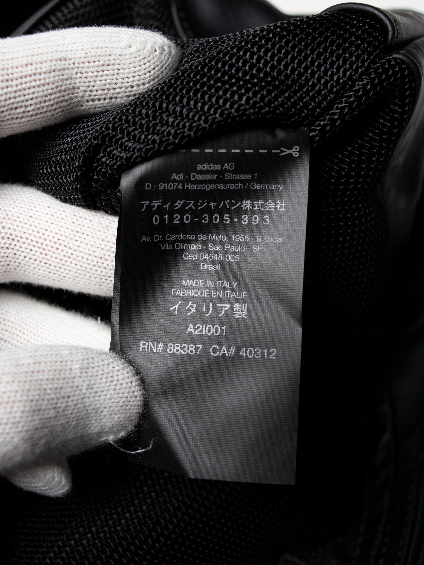 Y-3 - S/S 2007 - leather studded handbag
