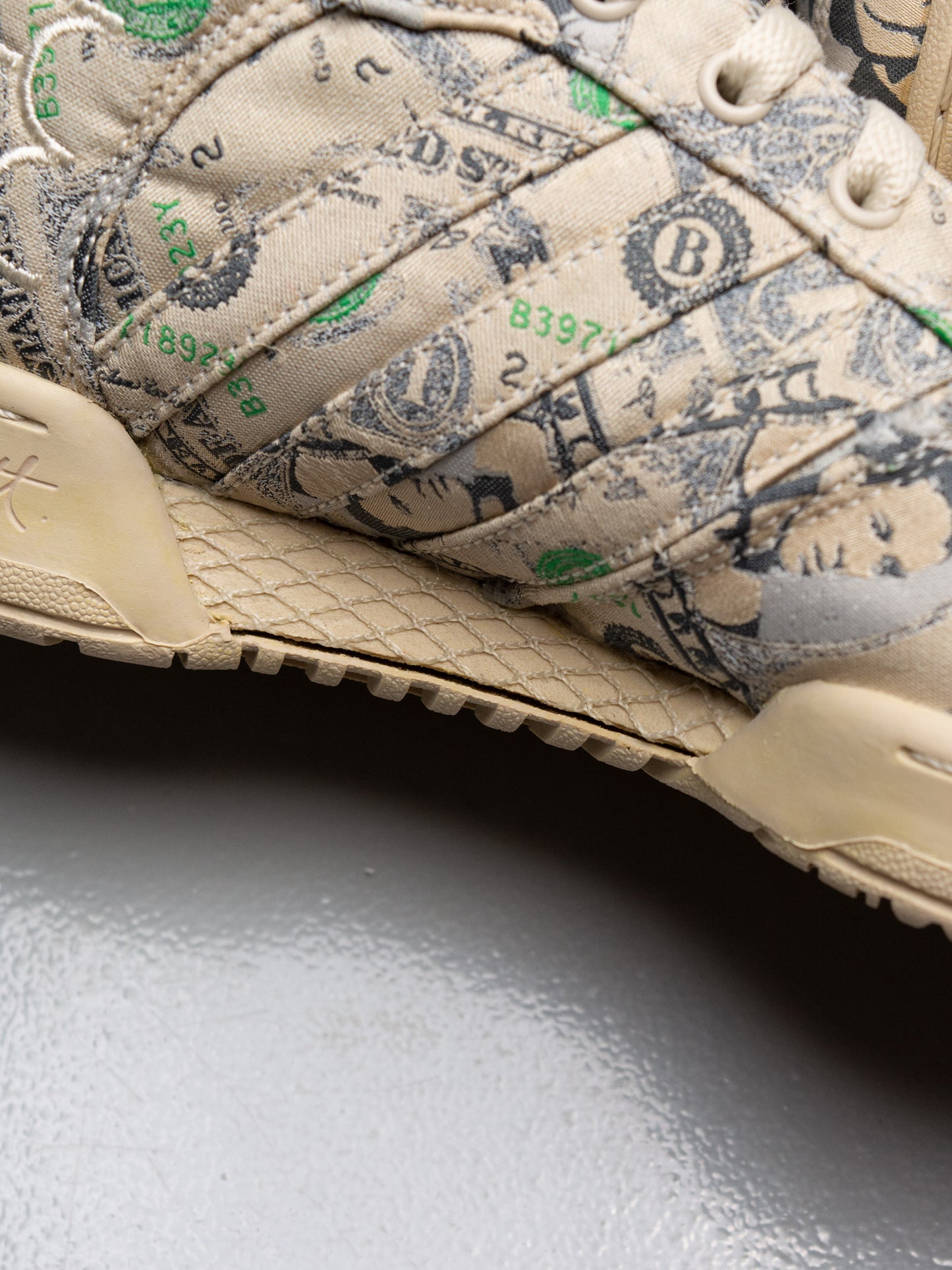 adidas Originals by Jeremy Scott A/W 2013 JS Wings 2.0 Money - size 38