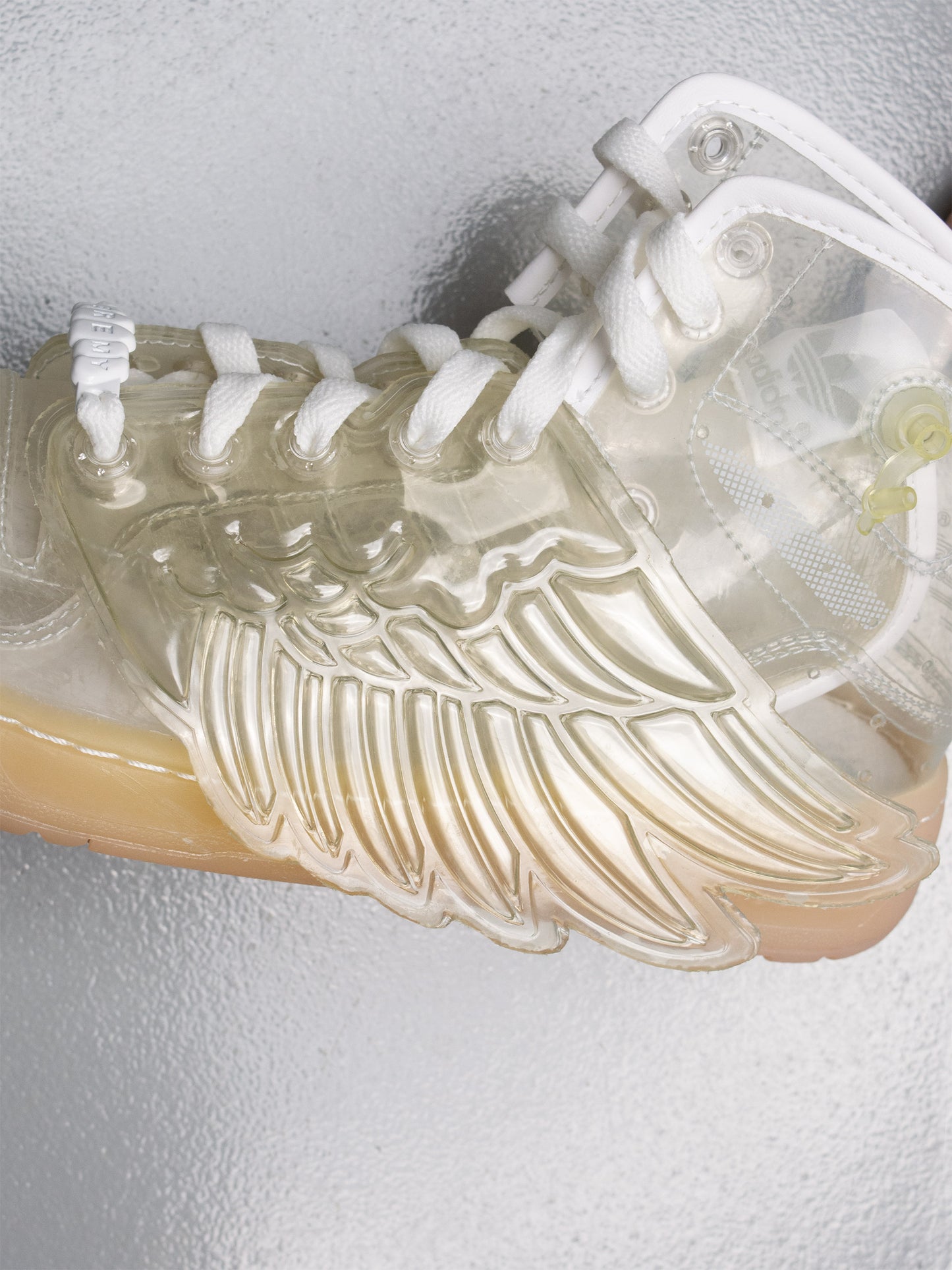 adidas Originals by Jeremy Scott S/S 2011 JS Wings "Clear" - size 39 1/3