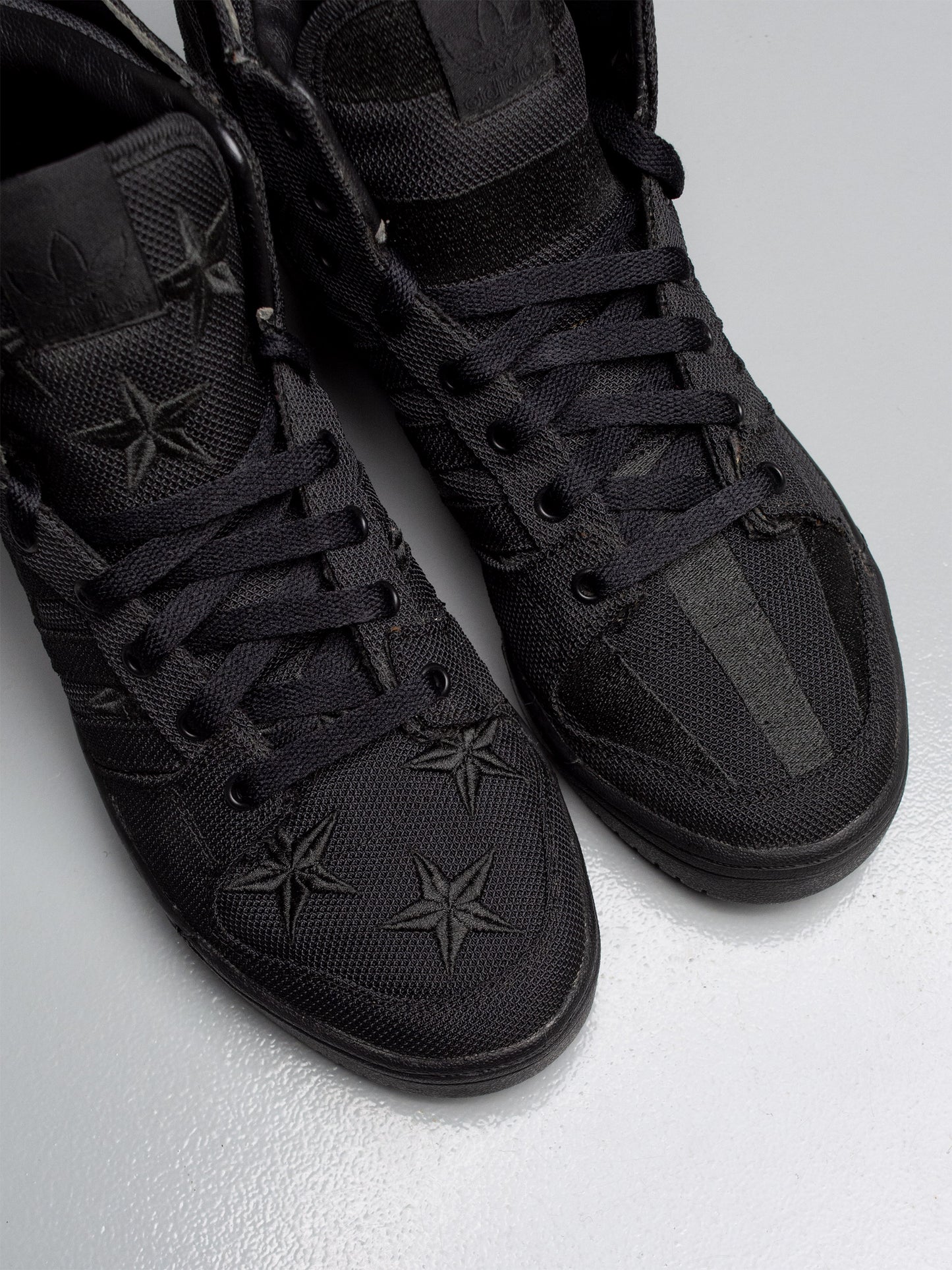 adidas Originals by Jeremy Scott X A$AP Rocky 2013 JS Wings 2.0 Black Flag - size 39 1/3