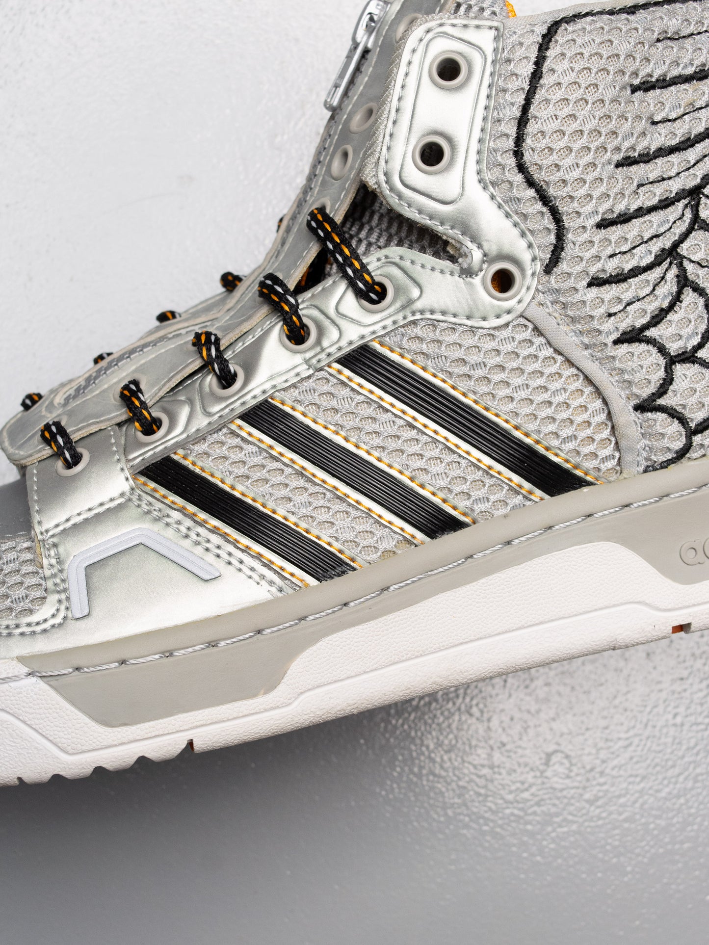 adidas Originals by Jeremy Scott A/W 2012 JS Wings "Mesh" (Metallic Silver) - size 42 2/3