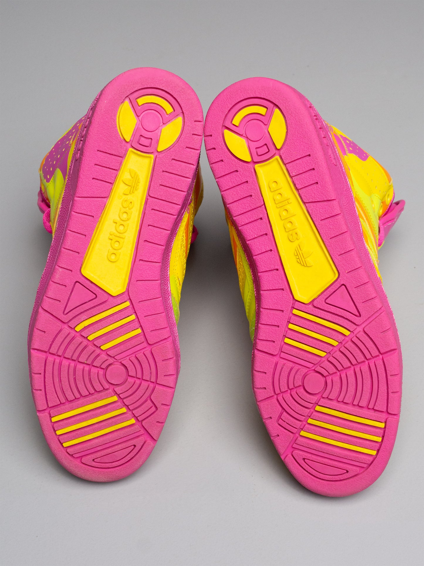 adidas Originals by Jeremy Scott A/W 2013 JS Instinct Hi Neon Camo - size 39 1/3