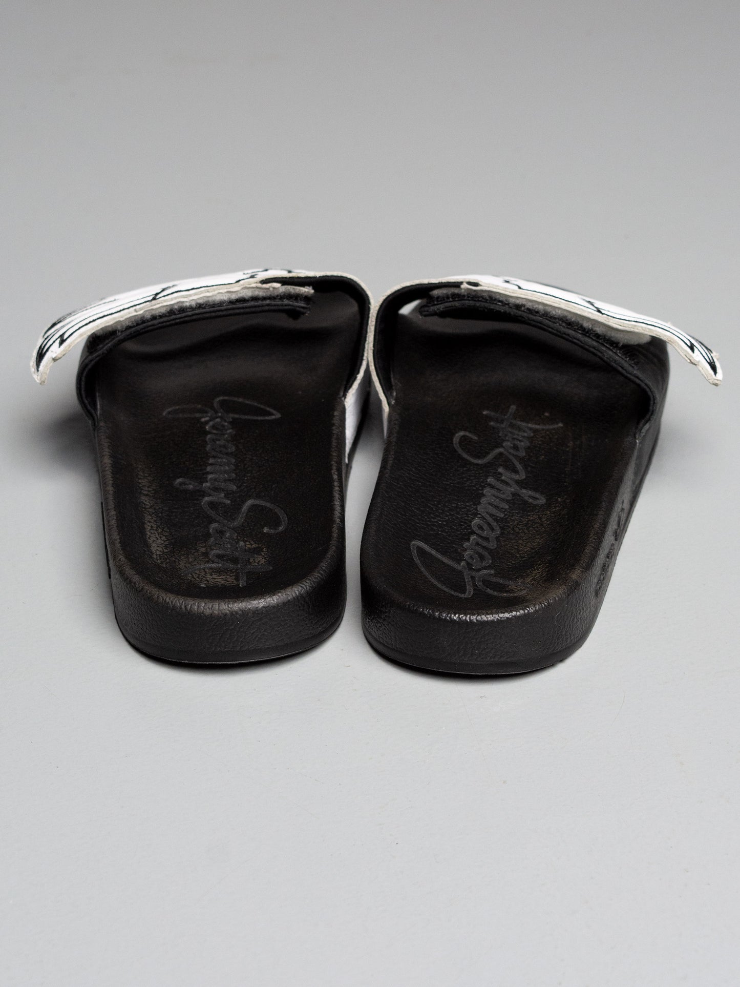adidas Originals by Jeremy Scott S/S 2011 JS Wings Adilette - size 6