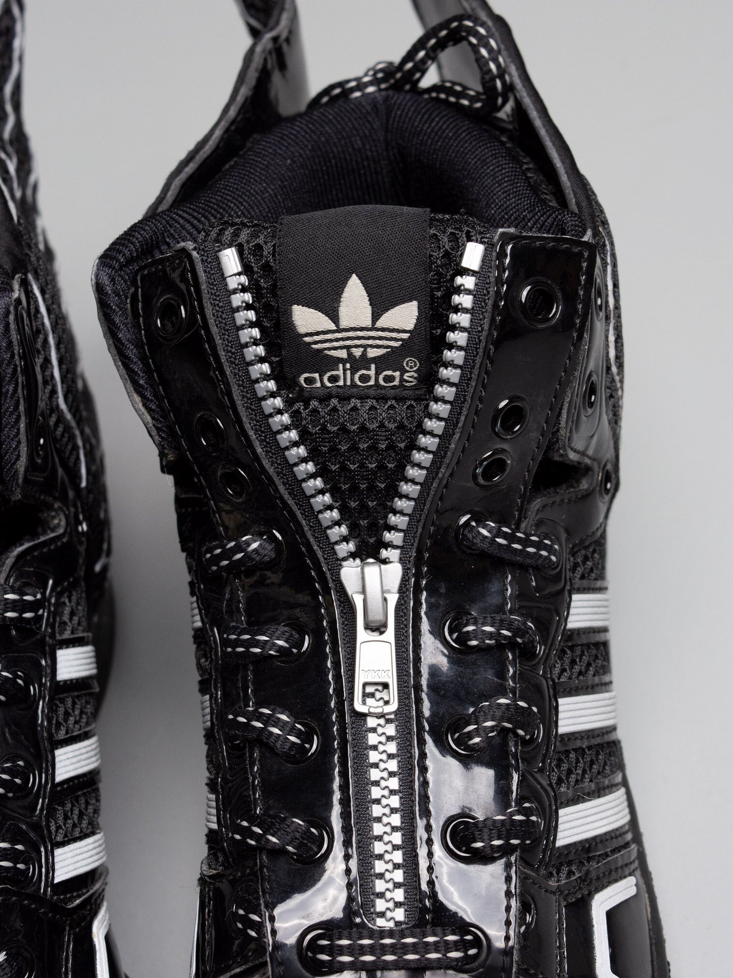 adidas Originals by Jeremy Scott 2015 JS Wings 2.0 Mesh (black) - size 39 1/3