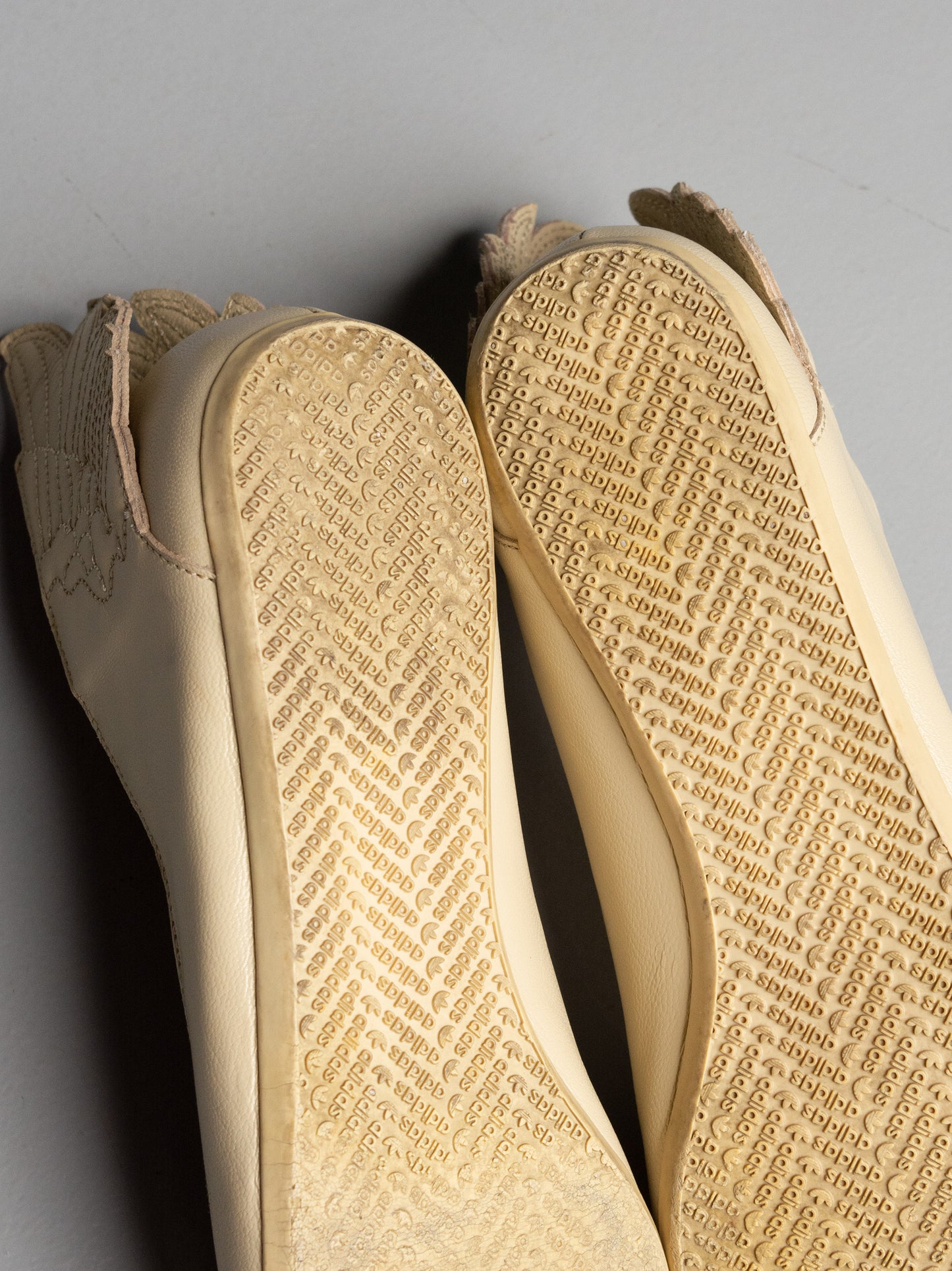 (factory sample) adidas Originals by Jeremy Scott S/S 2013 JS Wings Ballerinas (beige) - size 38 2/3