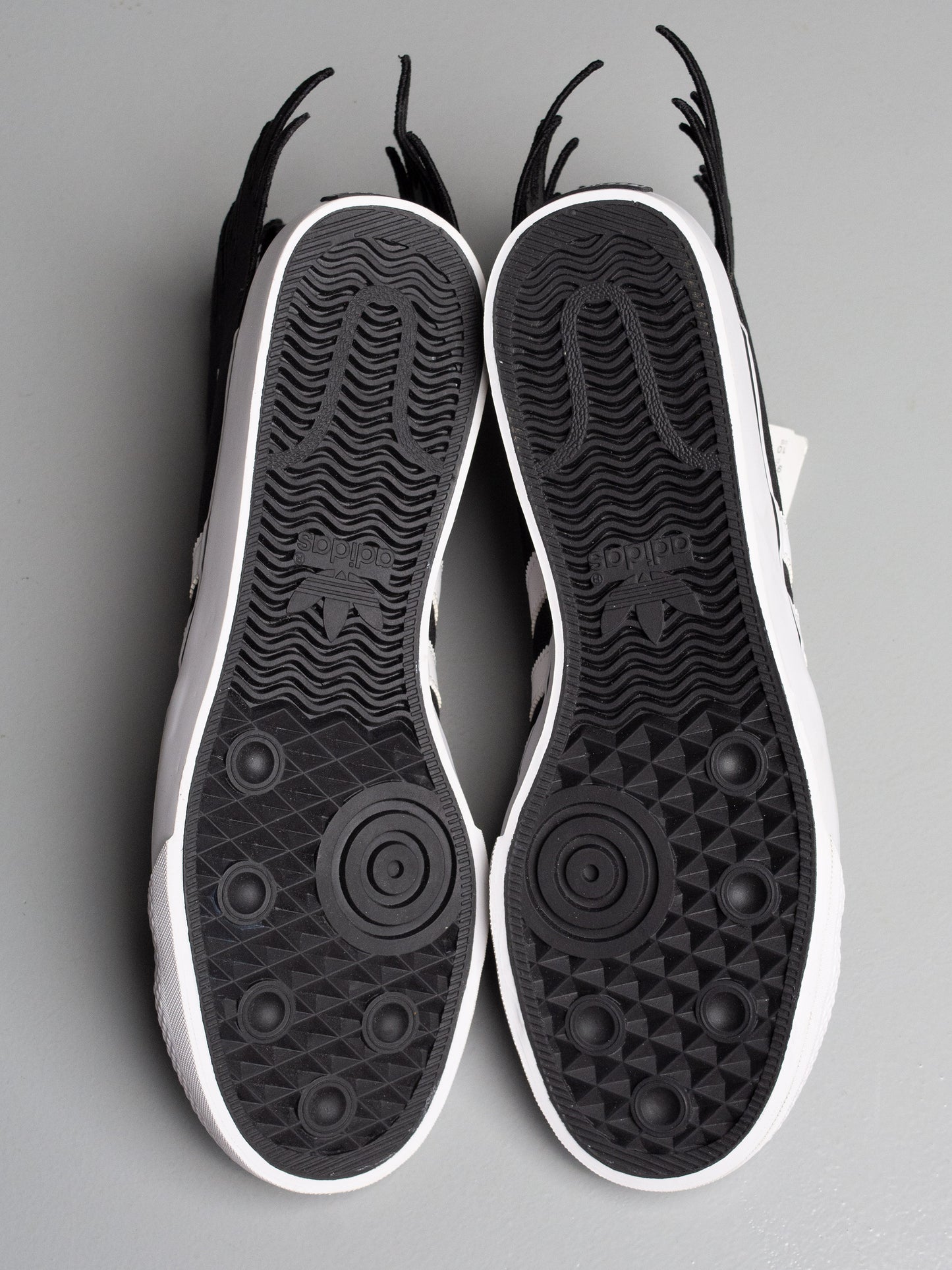 adidas Originals by Jeremy Scott S/S 2013 JS Nizza Jagged - size 44