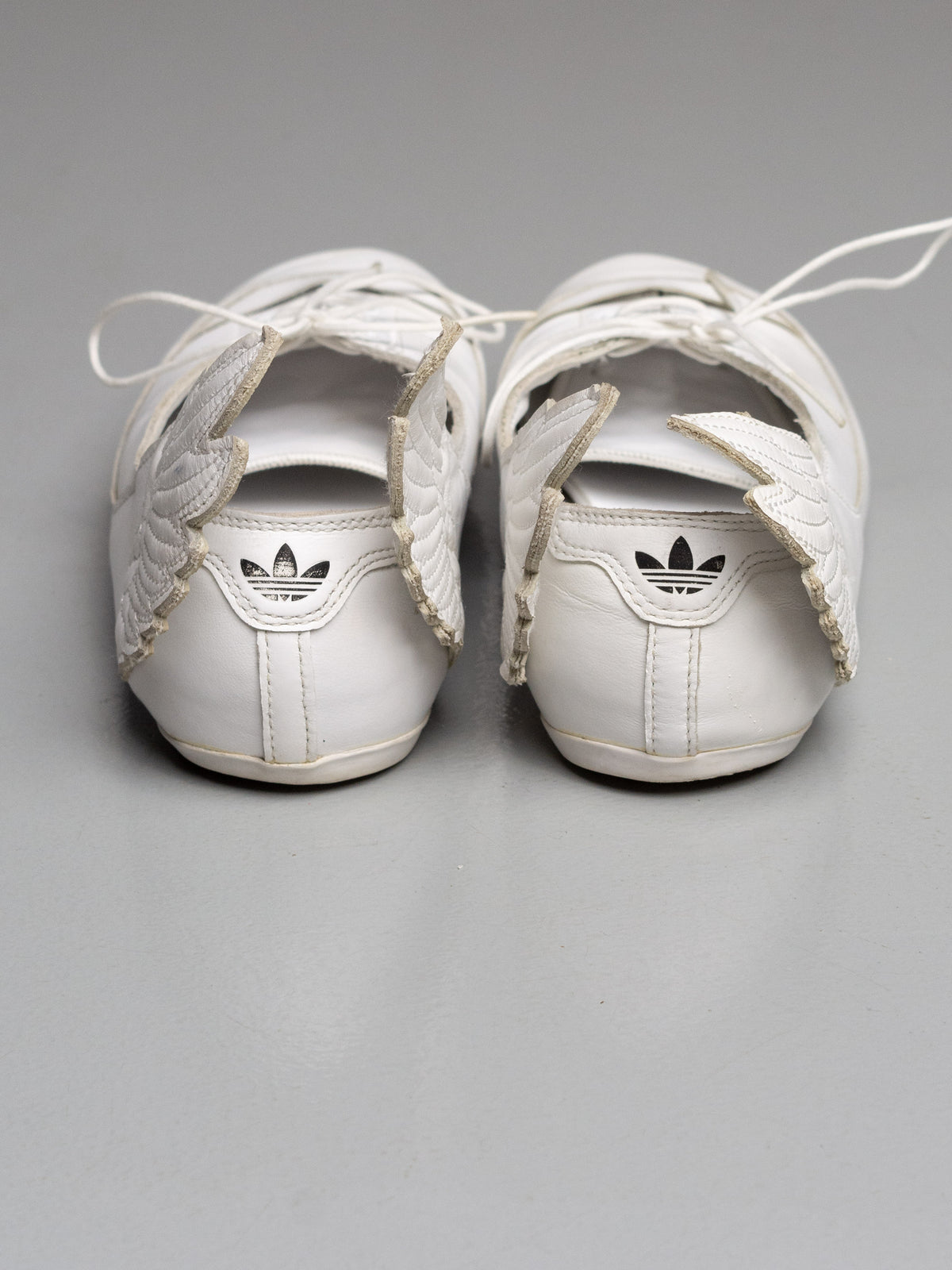 adidas Originals by Jeremy Scott S/S 2013 JS Wings Easy Five (white) - size 38
