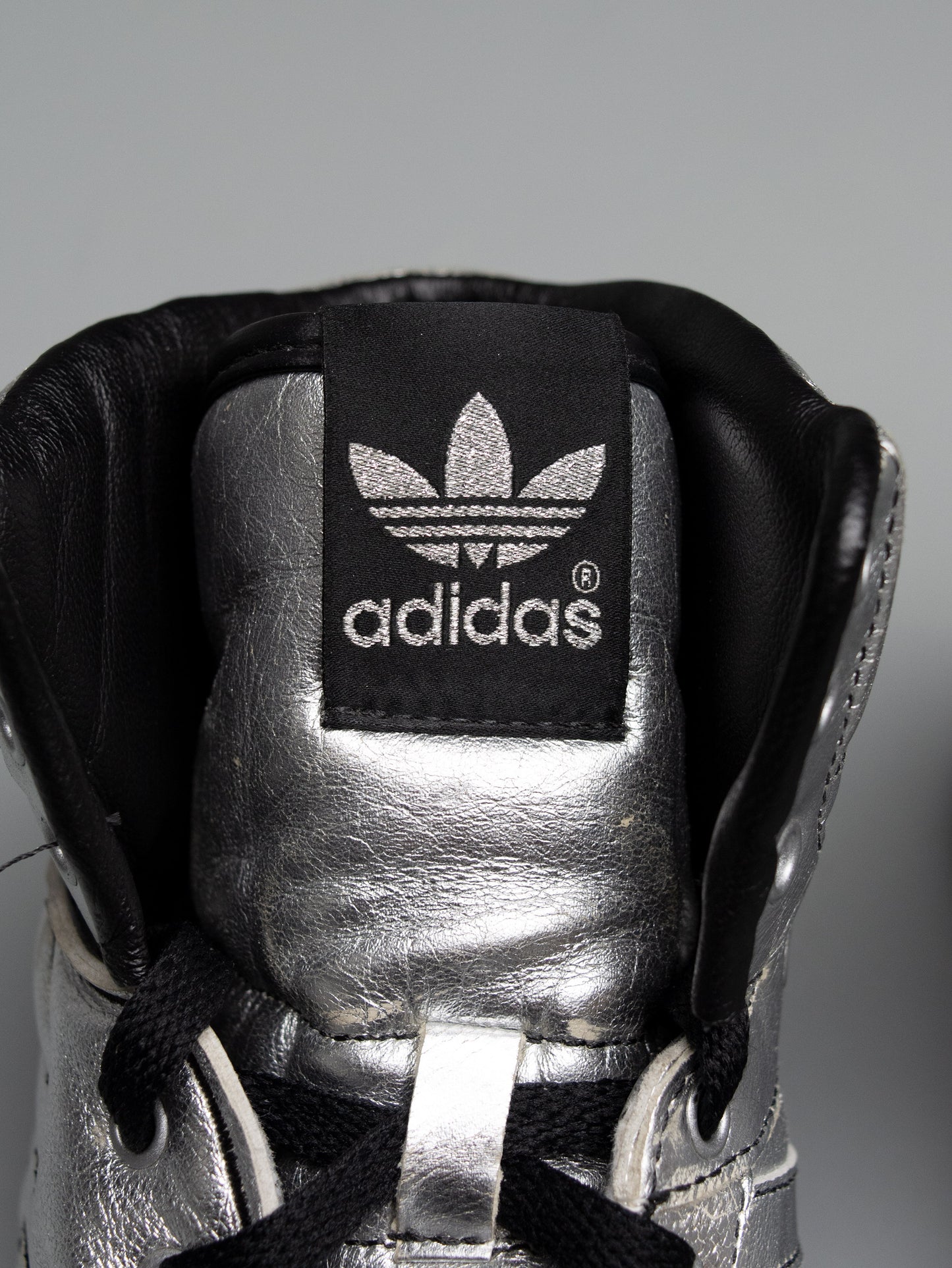 adidas Originals by Jeremy Scott A/W 2009 JS Wings (Metallic Silver/Black) - size 42
