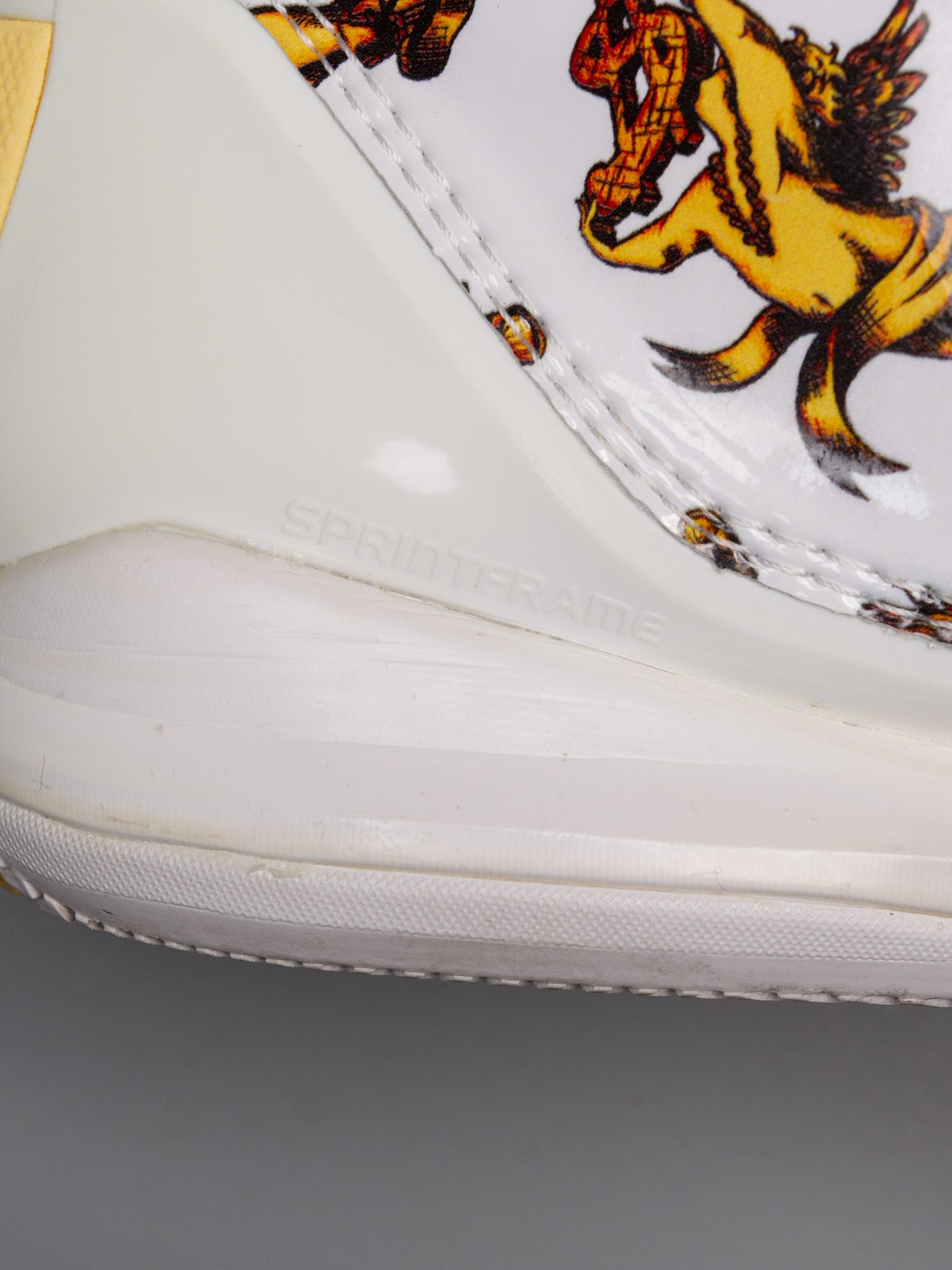 2013 adidas D Rose 3.5 "Angels" by Jeremy Scott - size 43 1/3