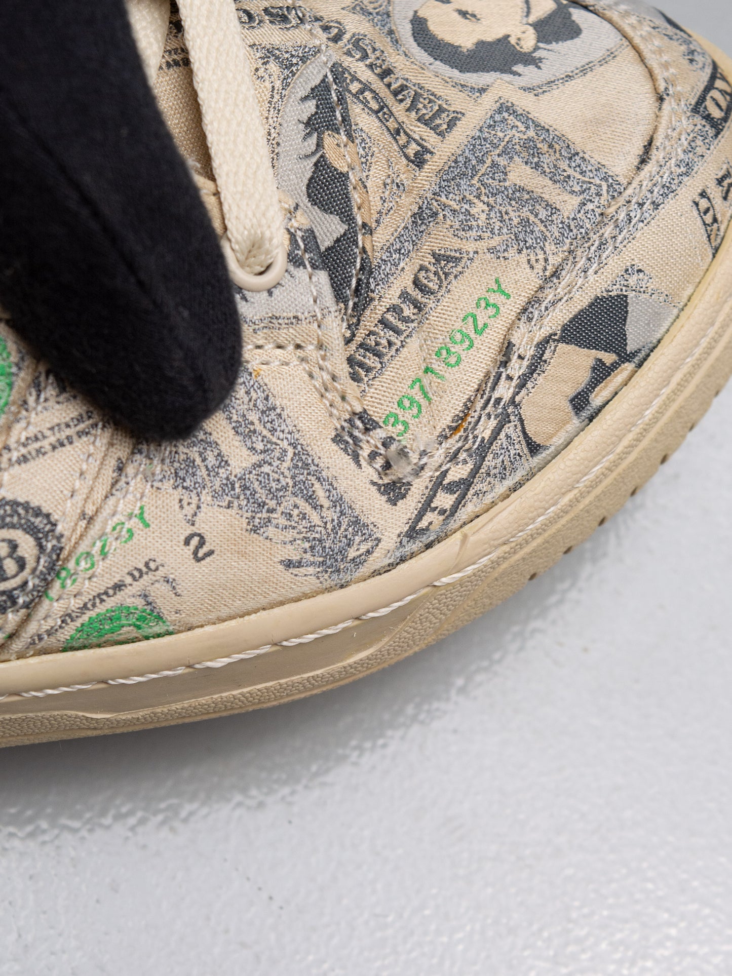 adidas Originals by Jeremy Scott A/W 2013 JS Wings 2.0 Money - size 38