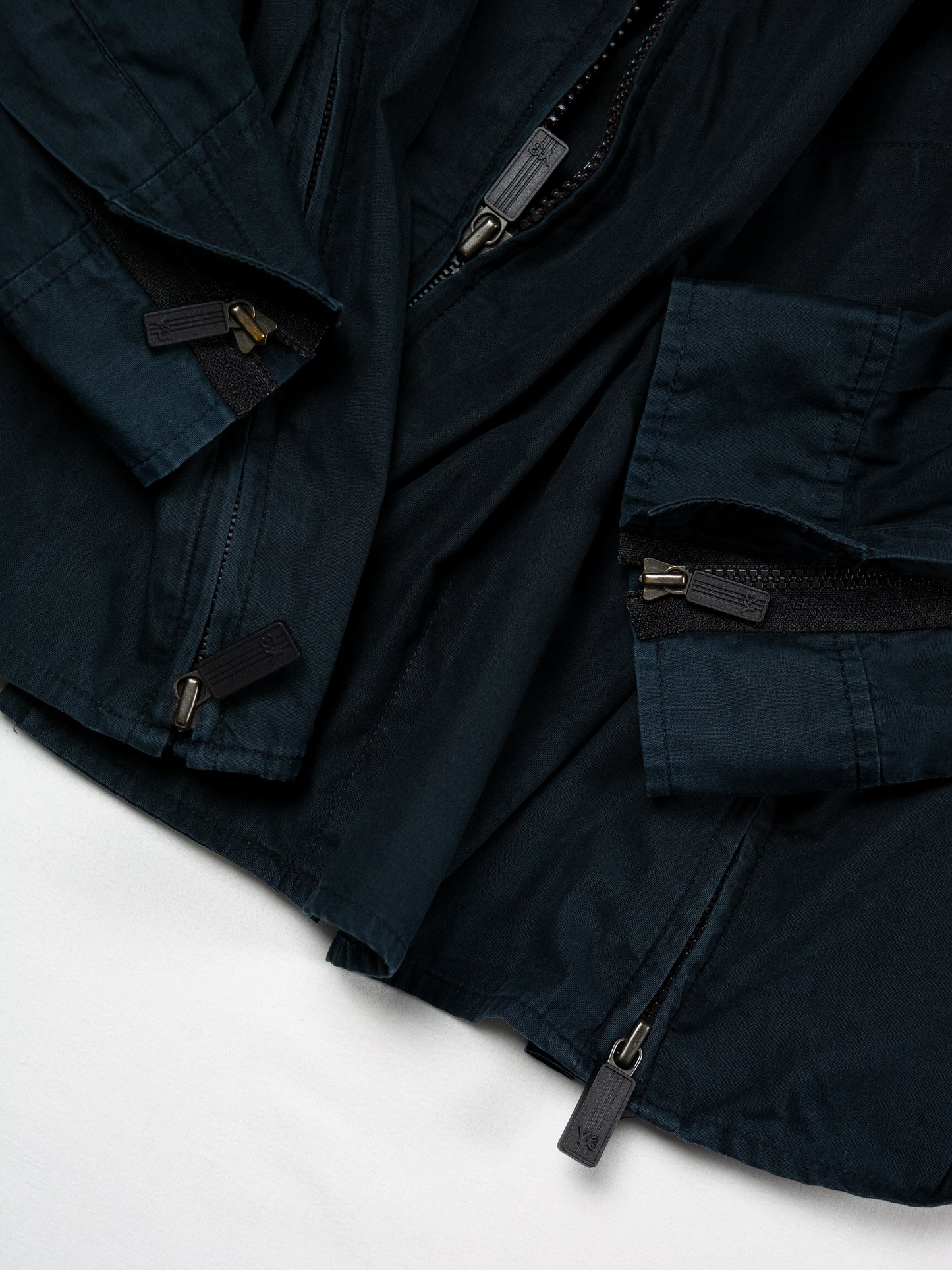 Y-3 - A/W 2006 - zip-up shirt with hidden side pockets (navy) - men's size M