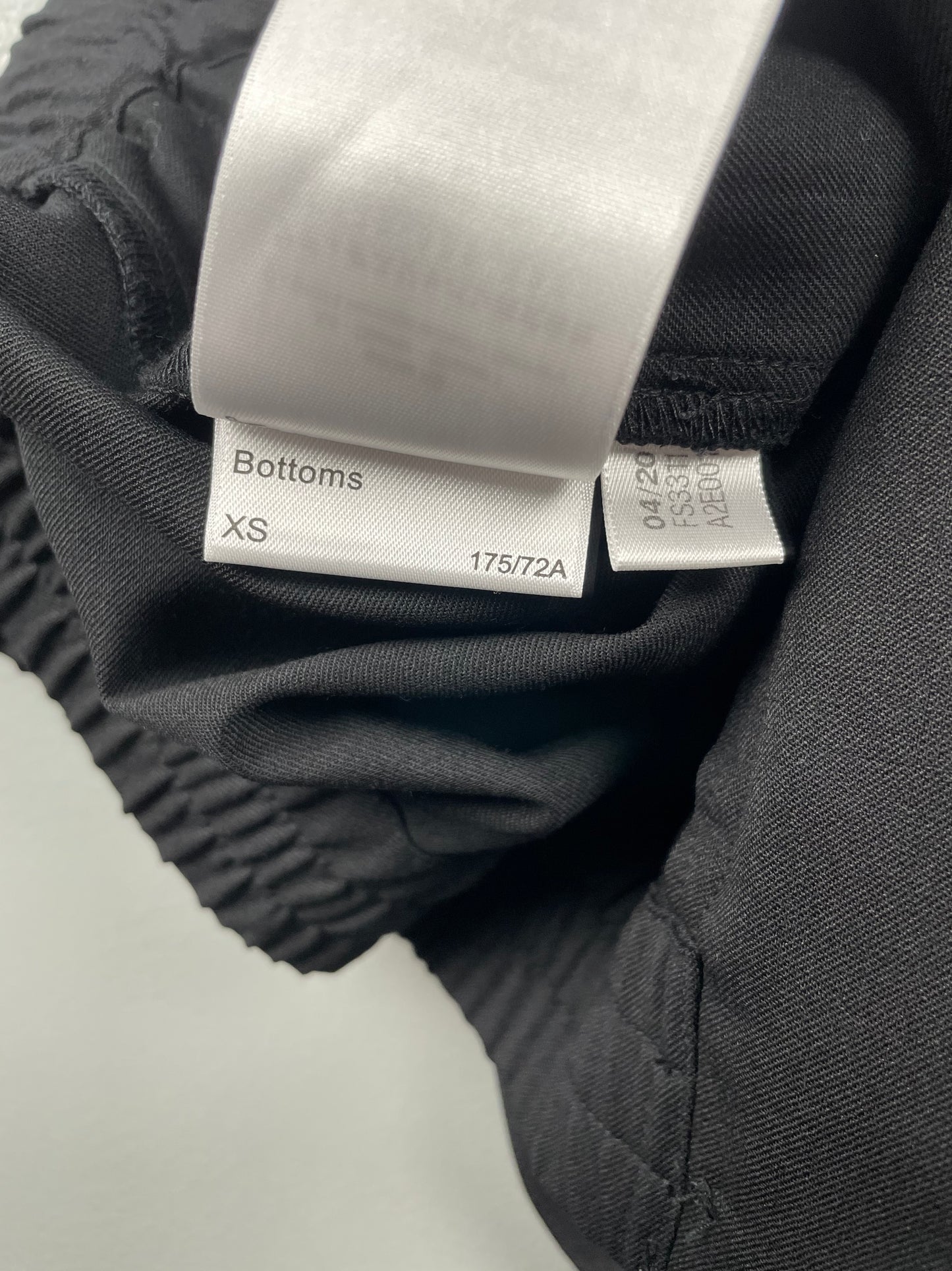 Y-3 S/S 2020 Refined Wool Stretch Slim Pants (Black) - size XS