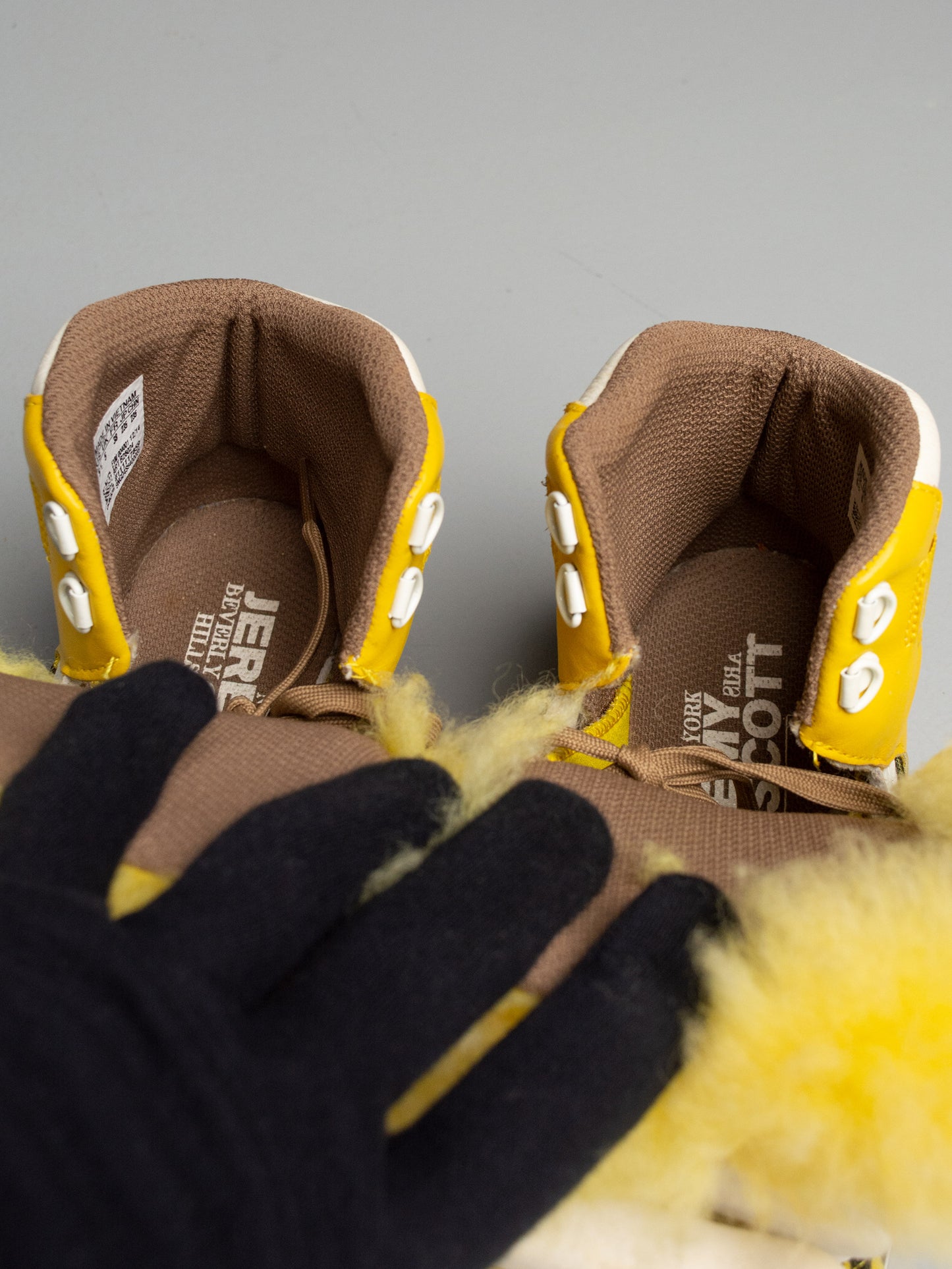 adidas Originals by Jeremy Scott S/S 2015 JS Bones Fur - size 38