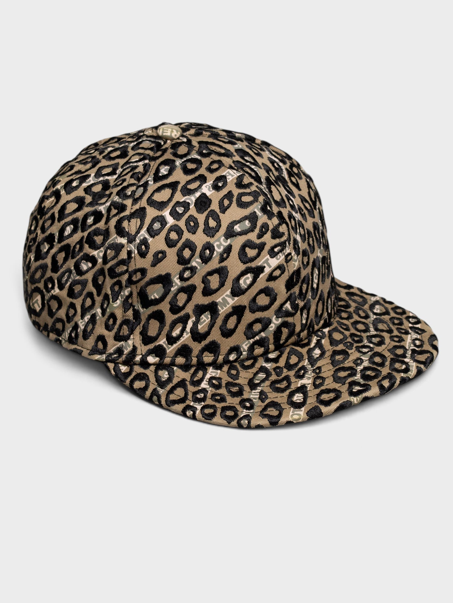 New Era X Jeremy Scott - S/S 2013 - leopard embroidered 9Fifty snapback - size S/M