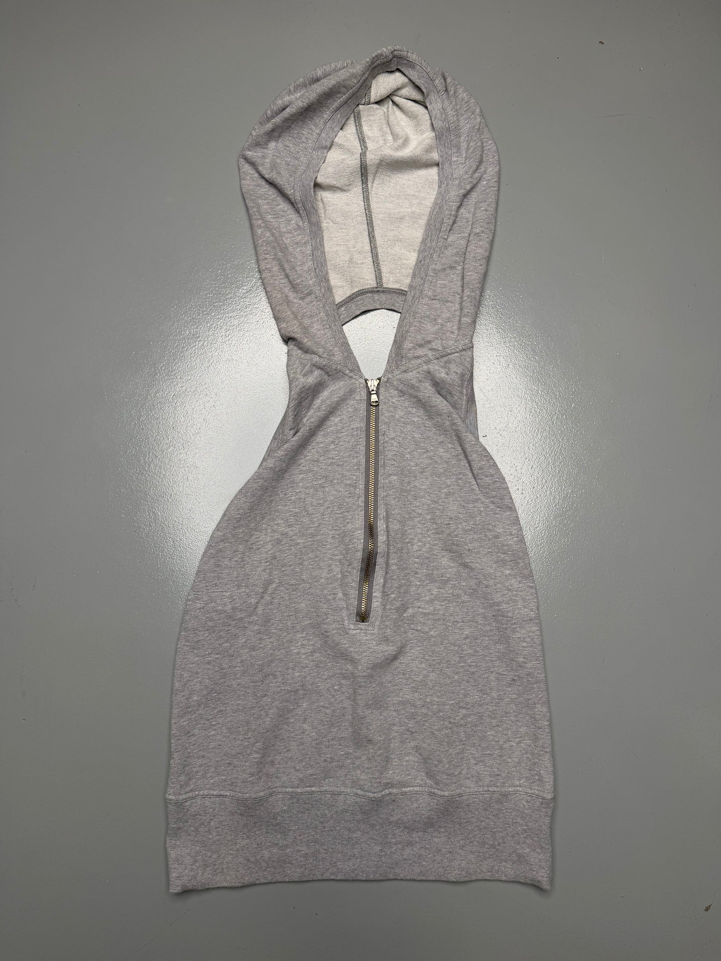 Hussein Chalayan sleeveless hoodie - size 44