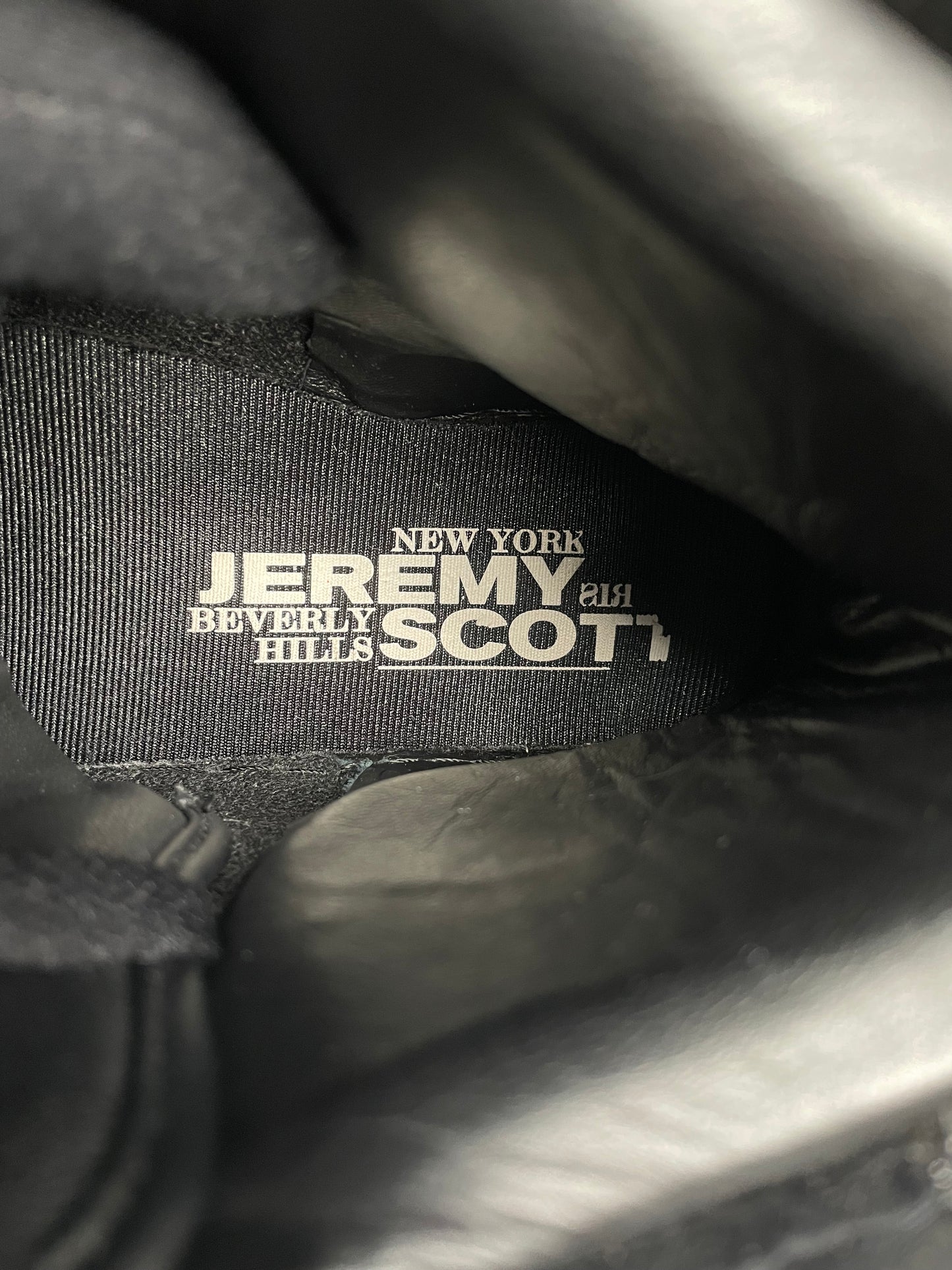 adidas Originals by Jeremy Scott S/S 2013 JS Wings 2.0 "Patent Black" - size 43 1/3