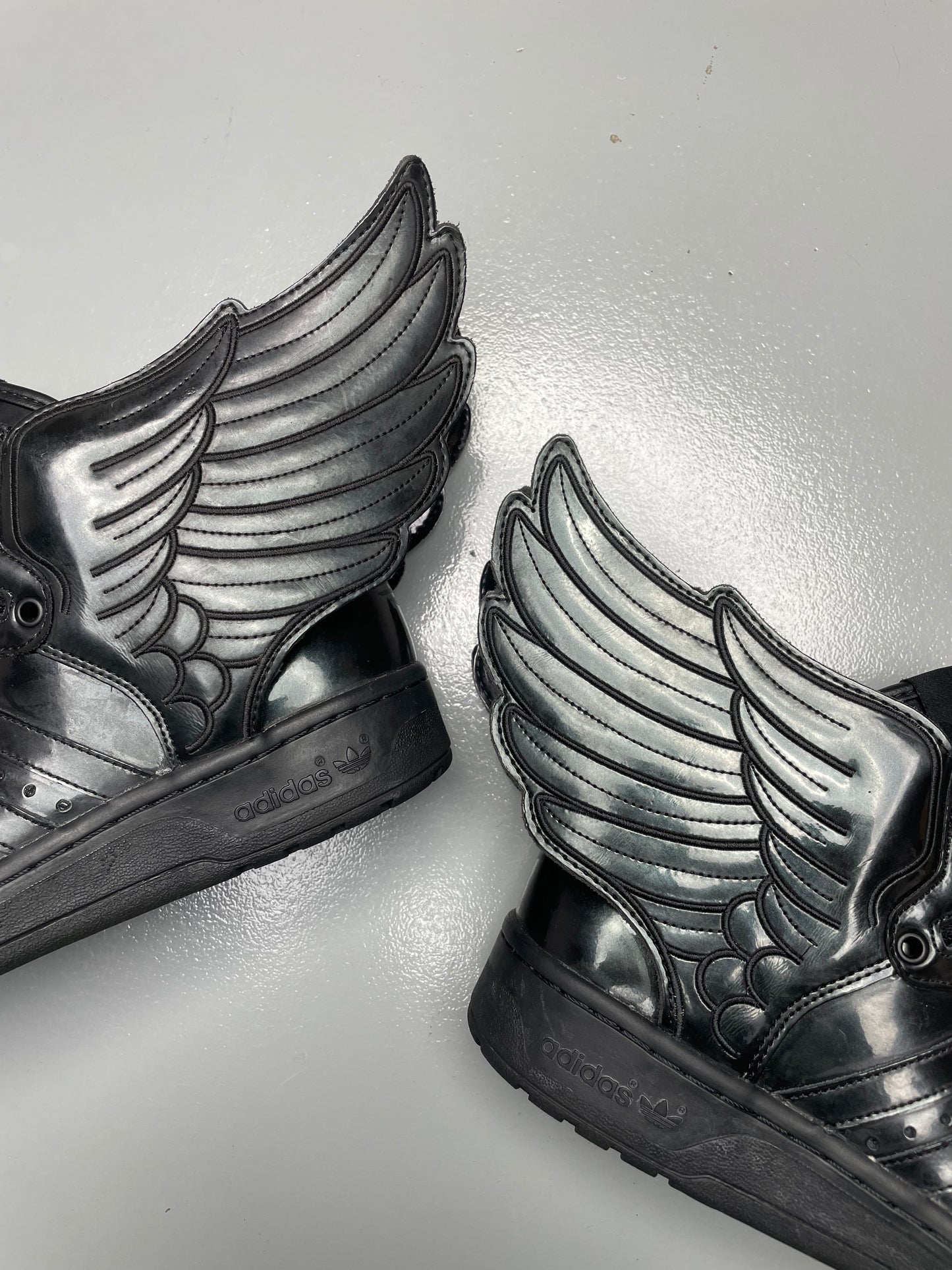 adidas Originals by Jeremy Scott S/S 2013 JS Wings 2.0 "Patent Black" - size 43 1/3