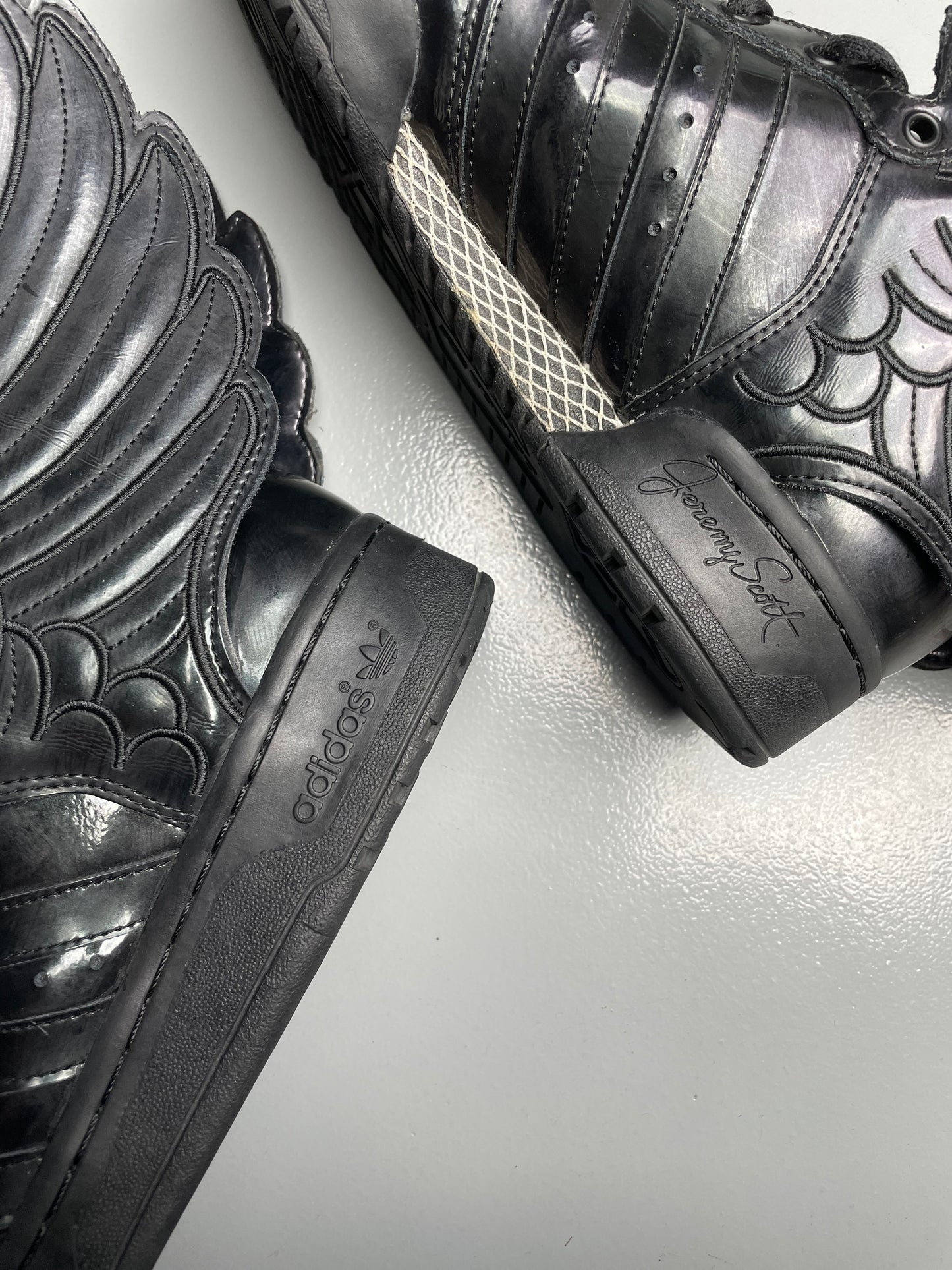 adidas Originals by Jeremy Scott S/S 2013 JS Wings 2.0 "Patent Black" - size 45 1/3