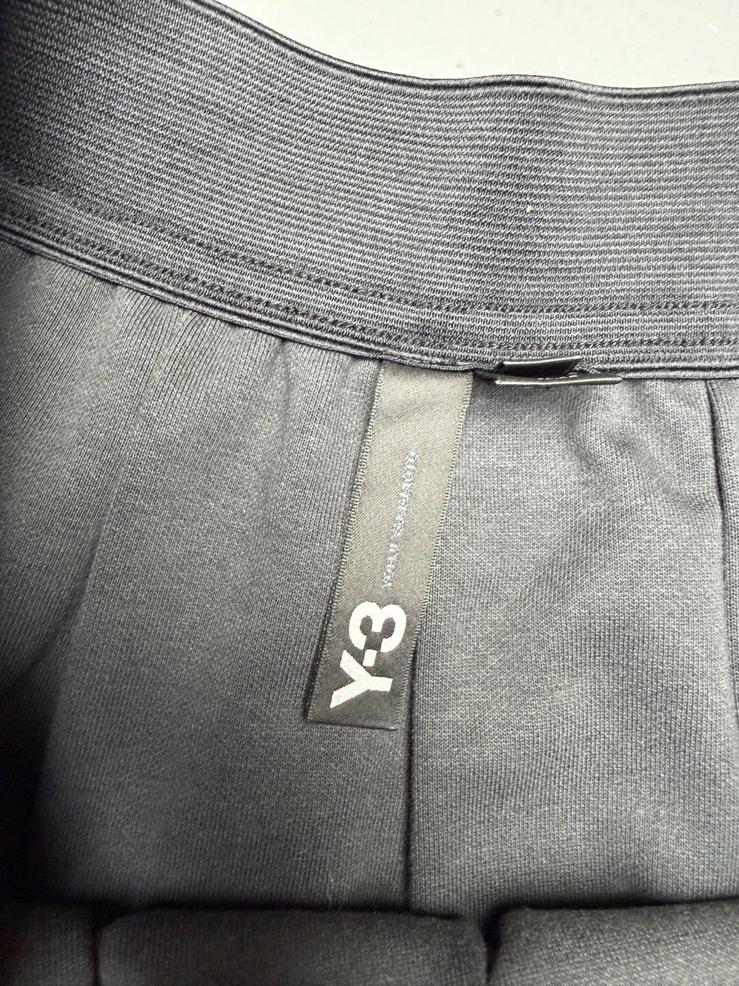 Y-3 A/W 2006 skirt - size S