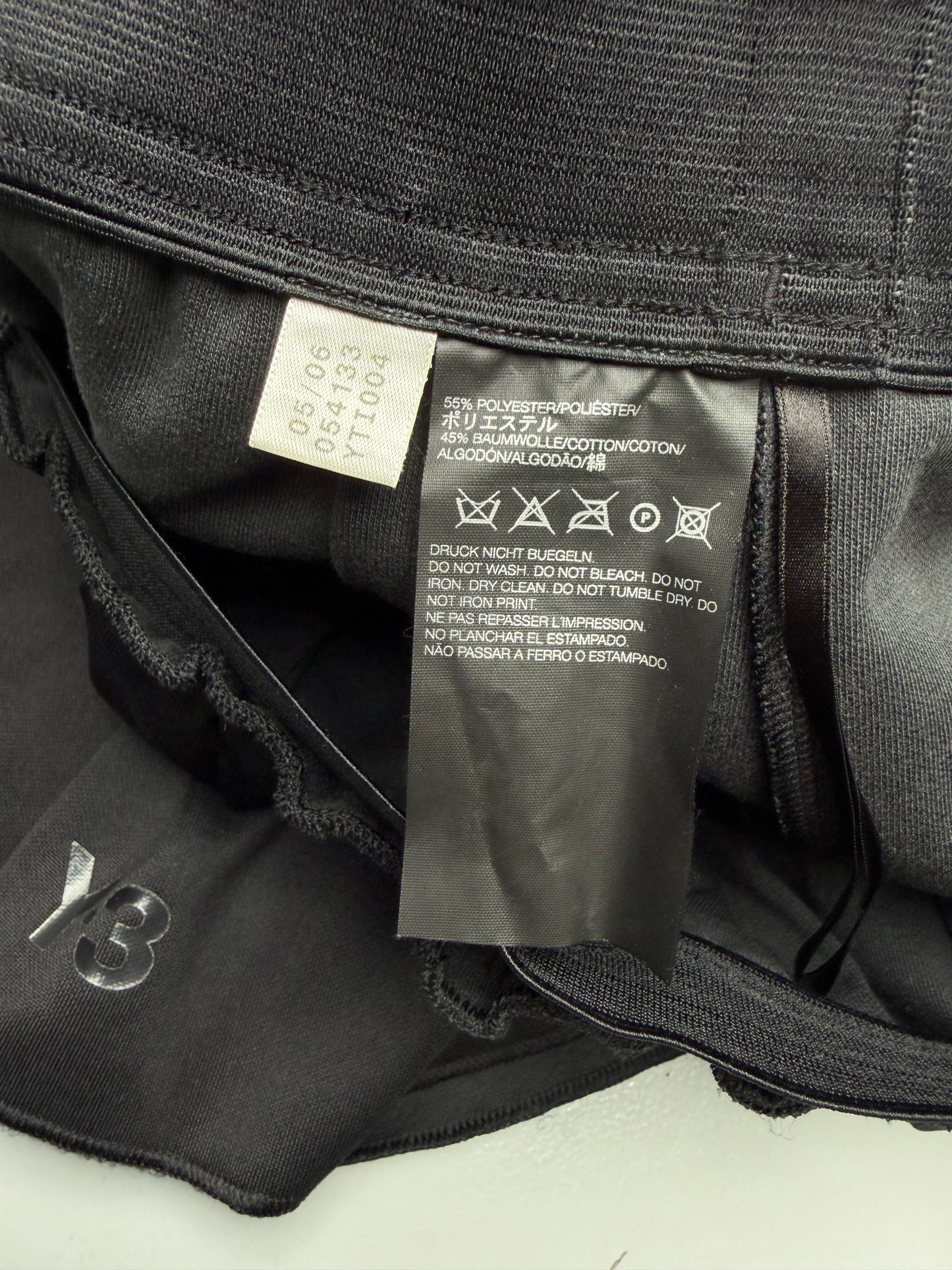Y-3 A/W 2006 skirt - size S