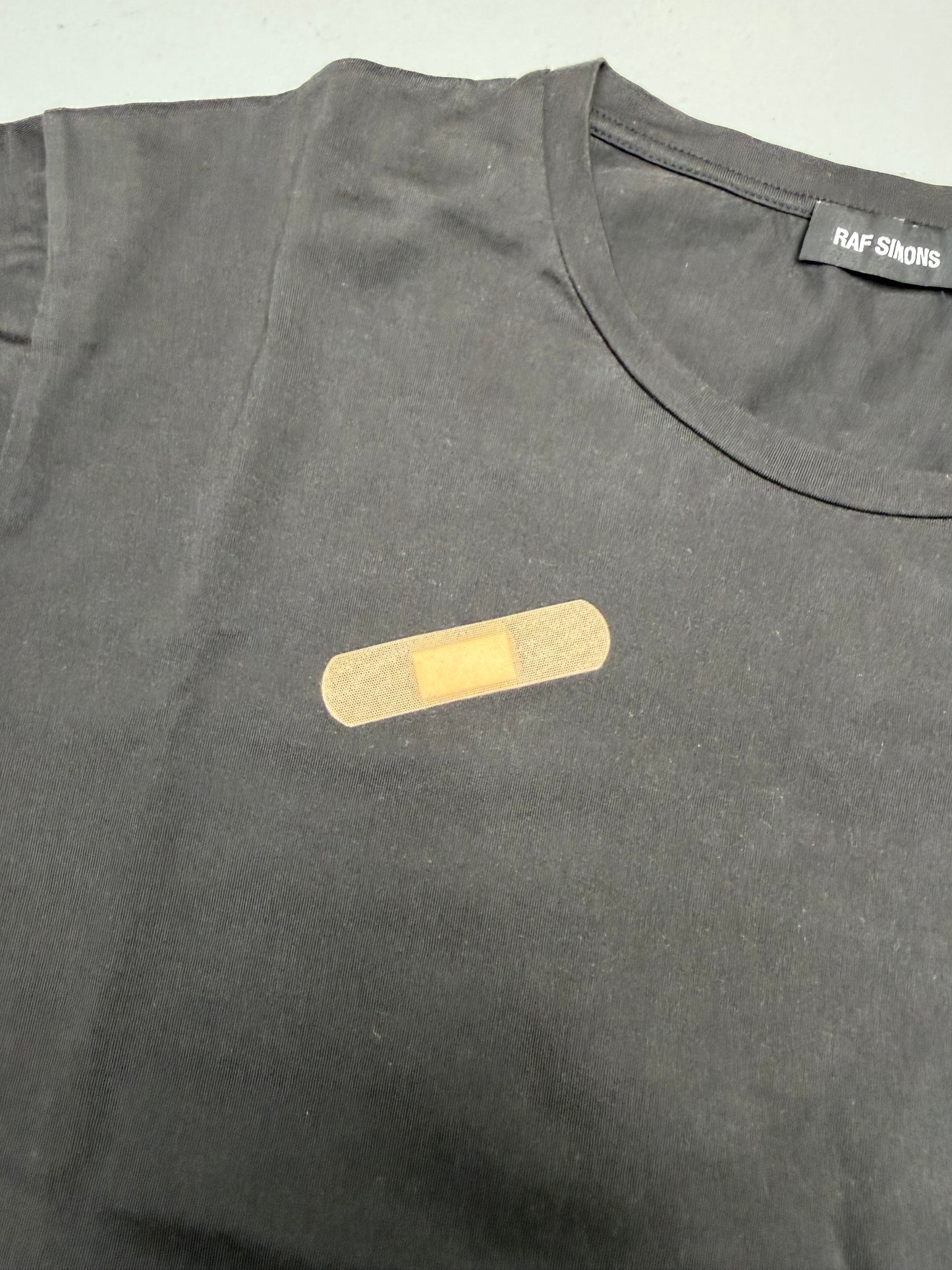 Raf Simons S/S 2016 "Isolated Heroes" Jonathan t-shirt - size M