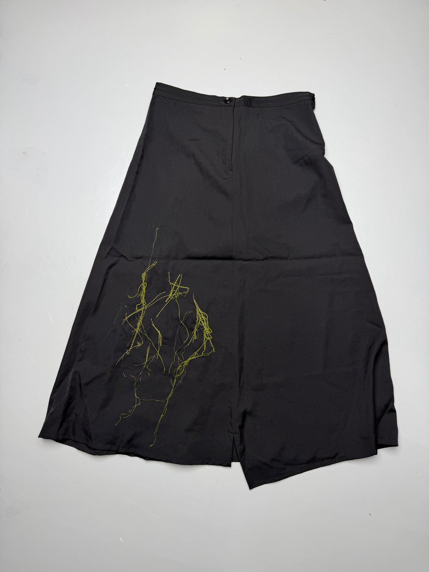Y's A/W 2020 maxi skirt with embroidery - size 2