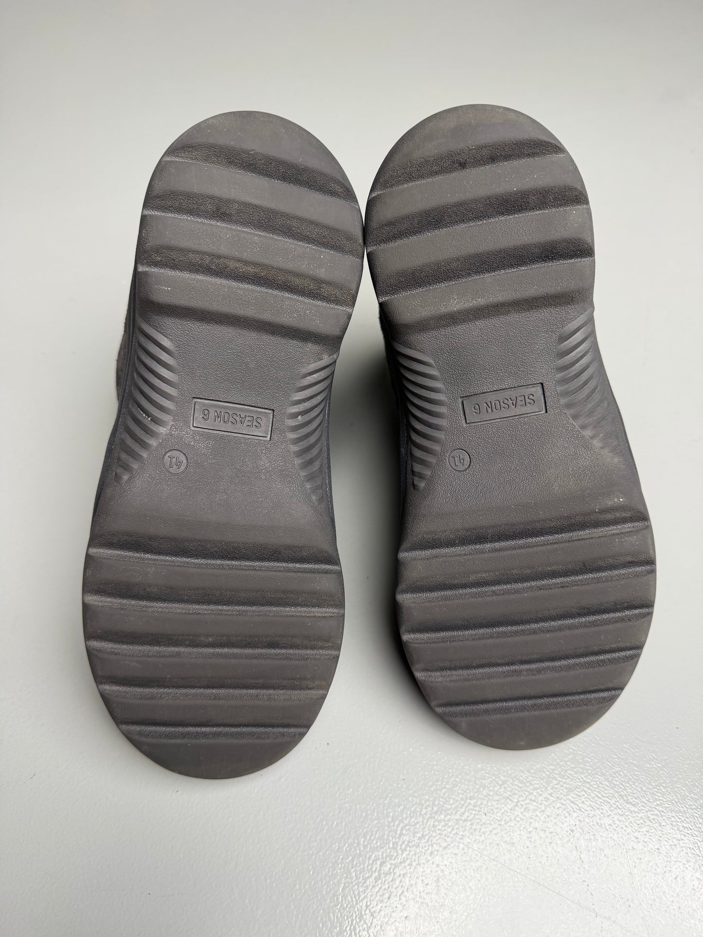YEEZY Season 6 Graphite Thick Suede, Mesh and Nubuck Desert Boots - size 41