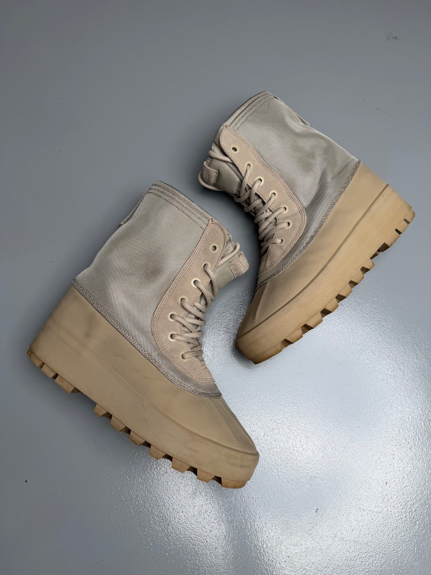 2015 adidas YEEZY Season 1 OG 950 boots (Peyote) - size 43 1/3