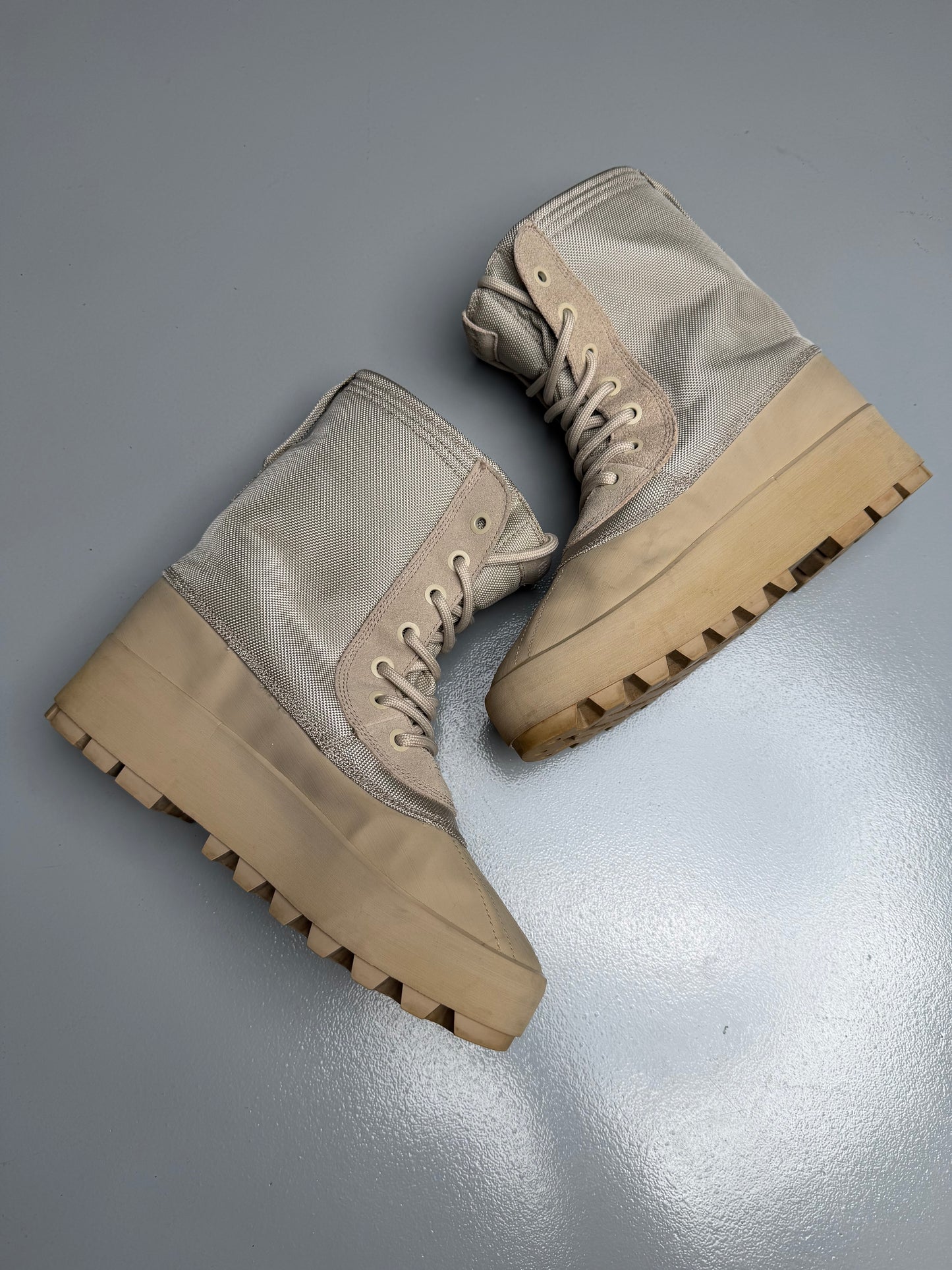 2015 adidas YEEZY Season 1 OG 950 boots (Peyote) - size 43 1/3