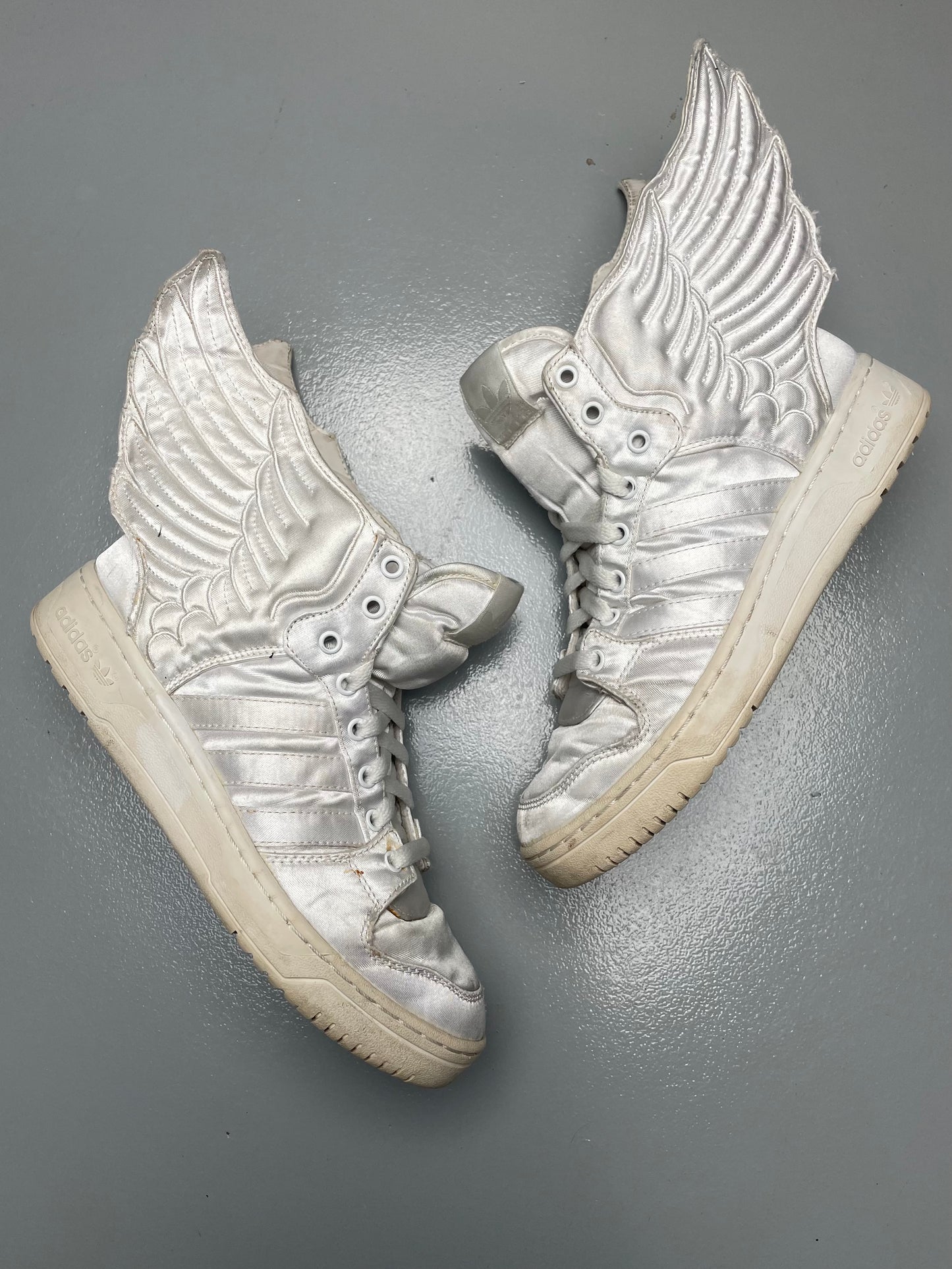 adidas Originals by Jeremy Scott X 2NE1 A/W 2011 JS Wings 2.0 "Satin" - size 38