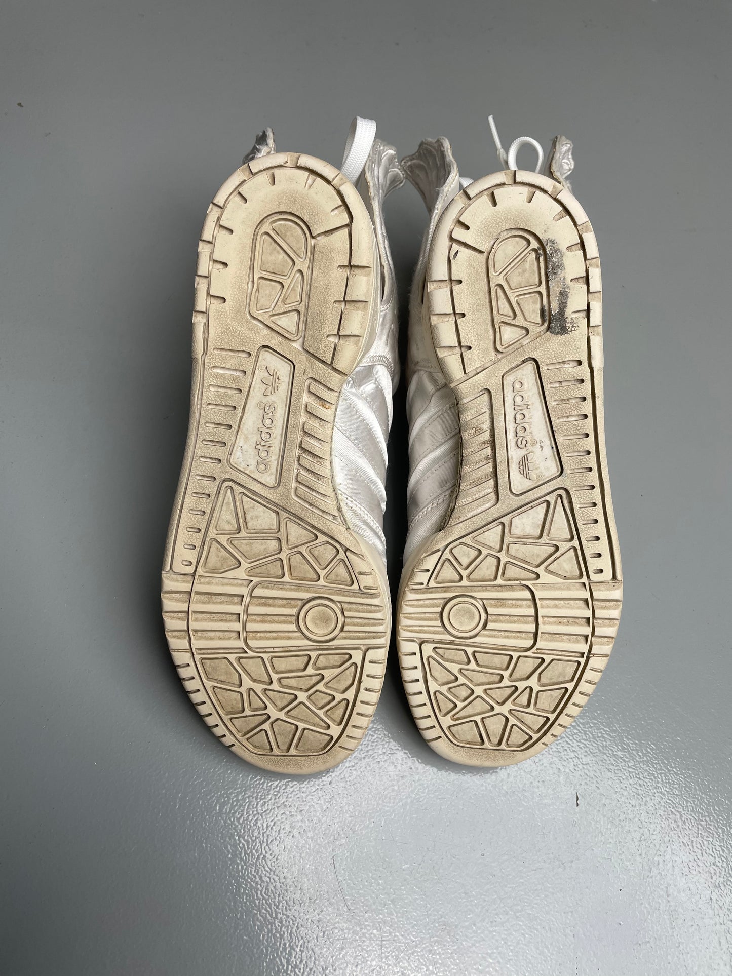 adidas Originals by Jeremy Scott X 2NE1 A/W 2011 JS Wings 2.0 "Satin" - size 38