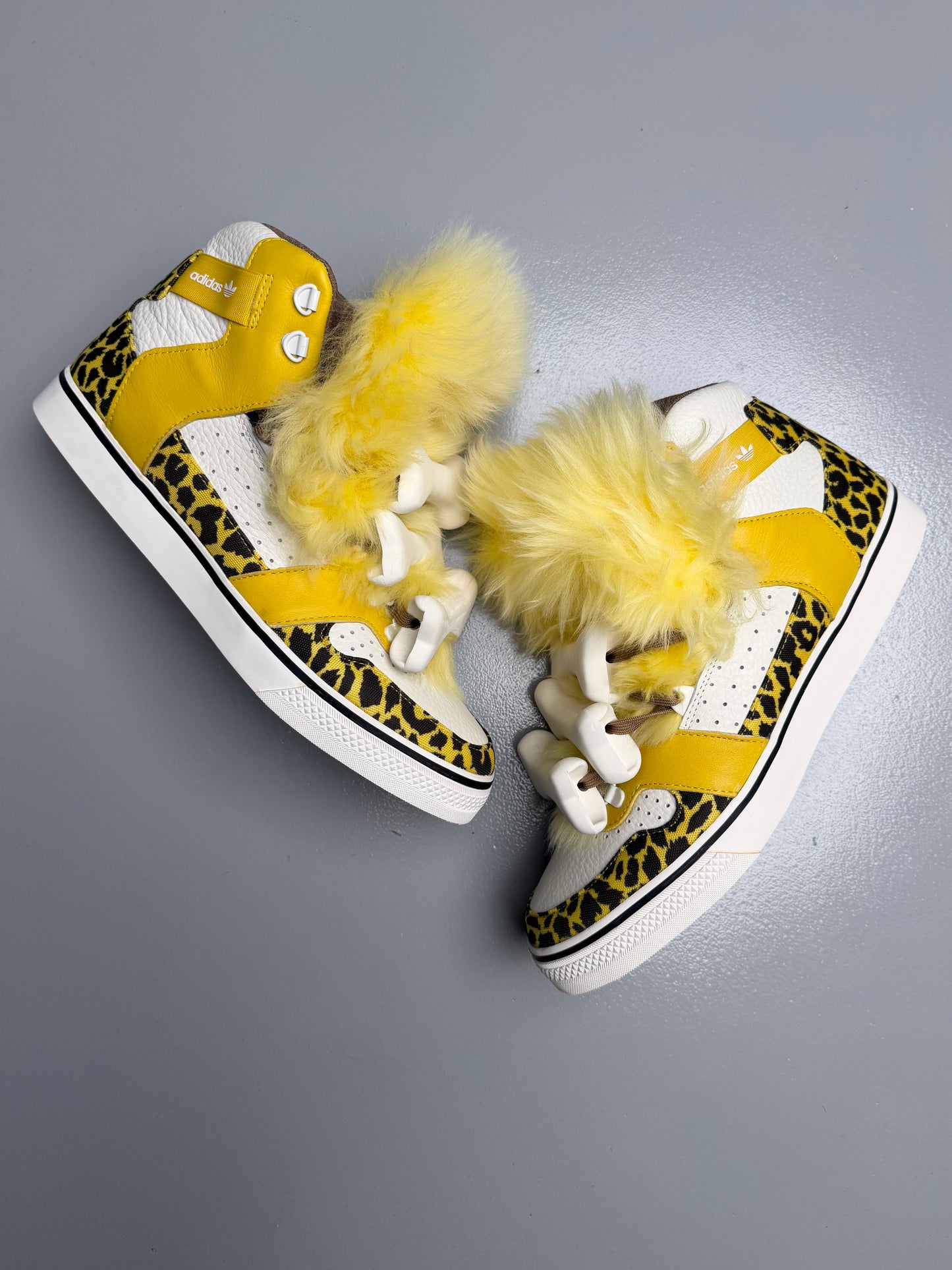 adidas Originals by Jeremy Scott S/S 2015 JS Bones Fur - size 44 2/3