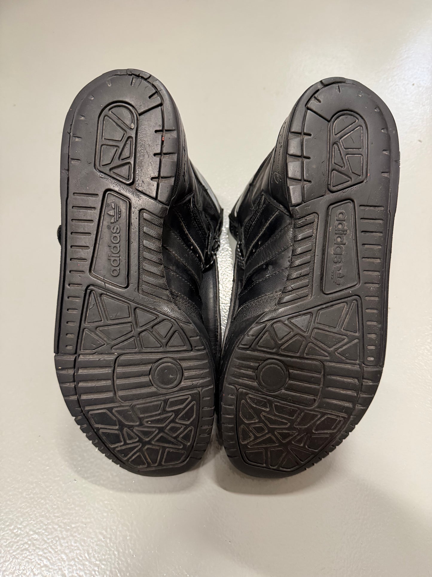 adidas Originals by Jeremy Scott A/W 2009 Conductor Hi (black/black) - size 42