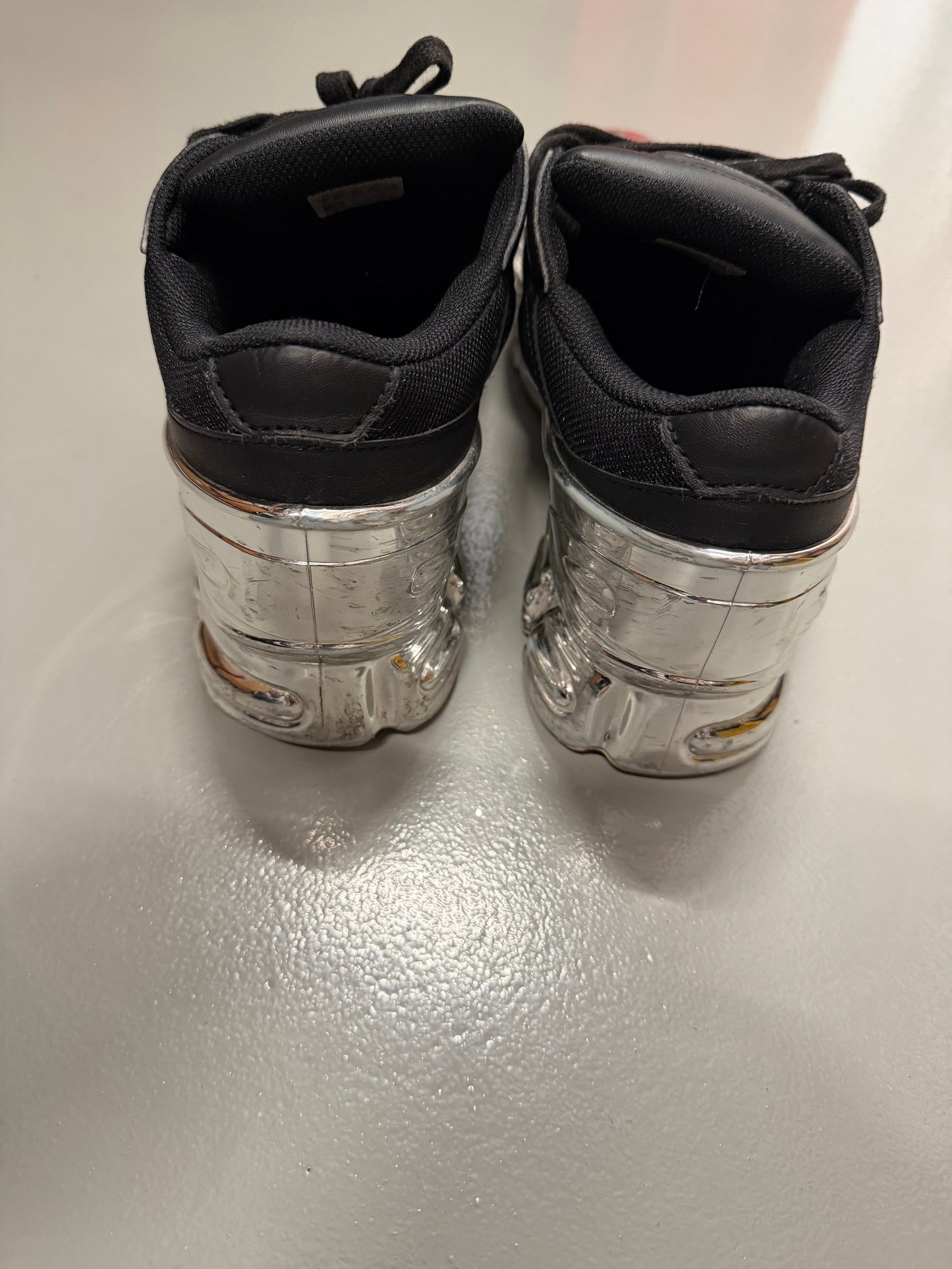 adidas X Raf Simons S/S 2019 RS Ozweego (black/chrome) - size 42 2/3