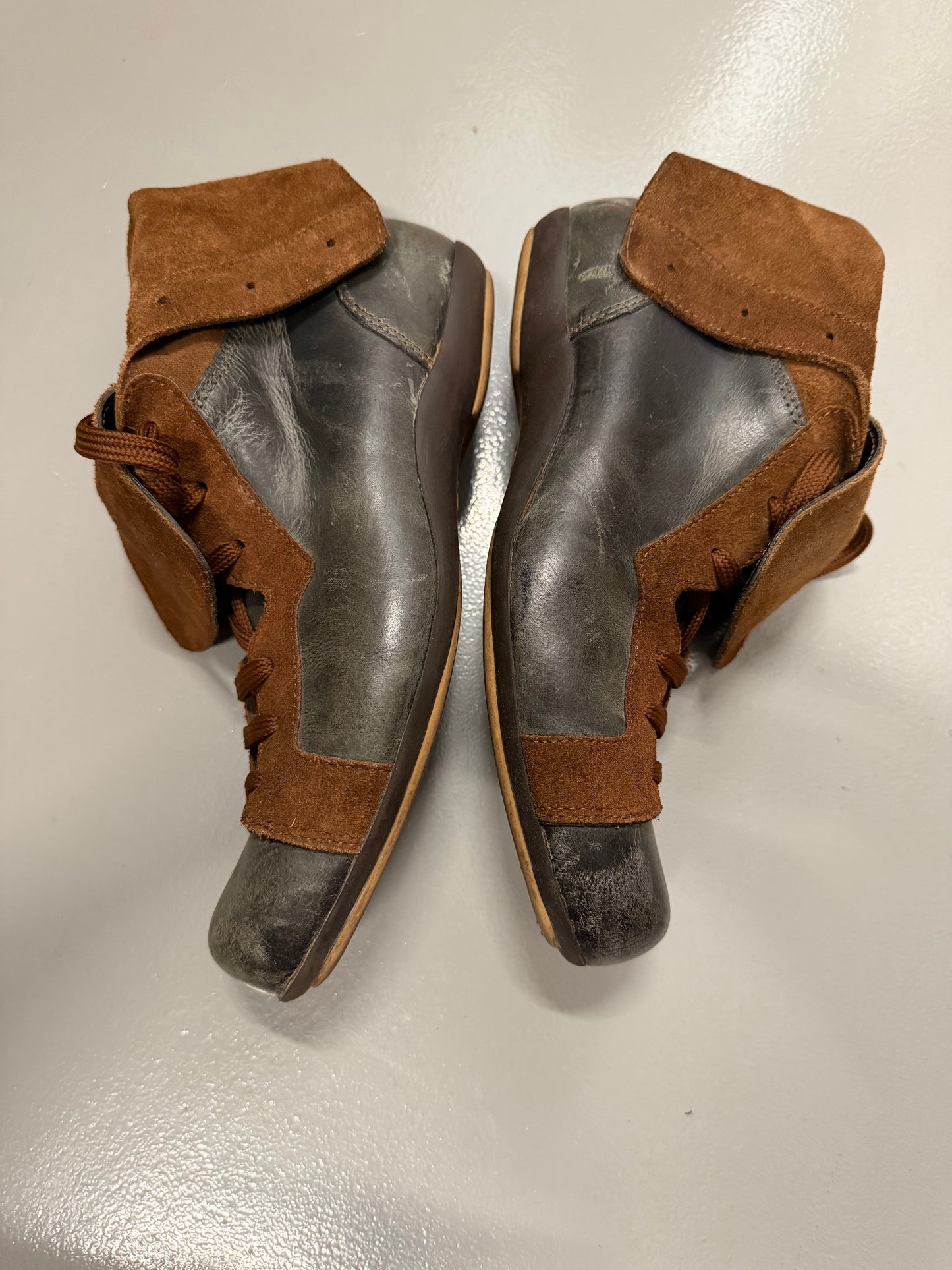 vintage Wild & Lethal Trash boxing sneakers - size 38