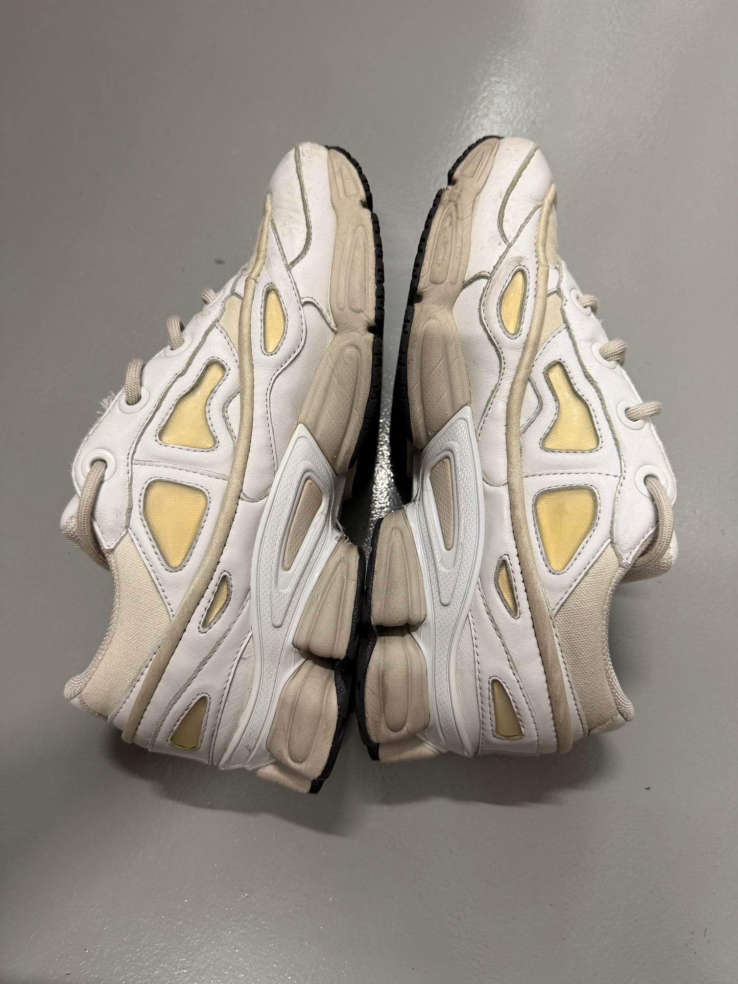 adidas X Raf Simons A/W 2017 Ozweego III (white/cream) - size 43 1/3