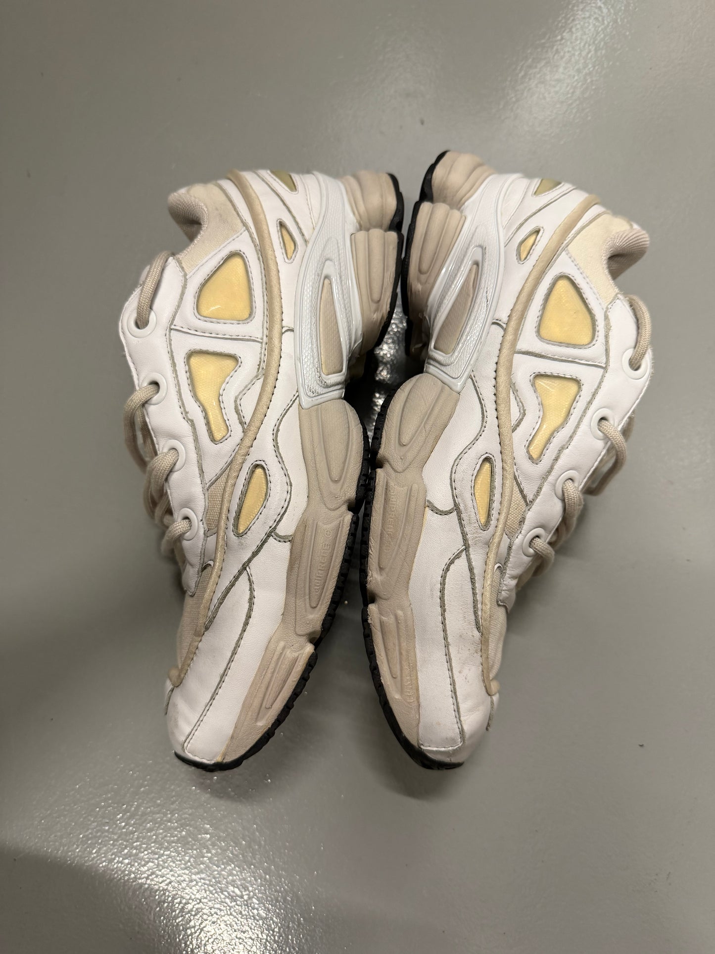 adidas X Raf Simons A/W 2017 Ozweego III (white/cream) - size 43 1/3
