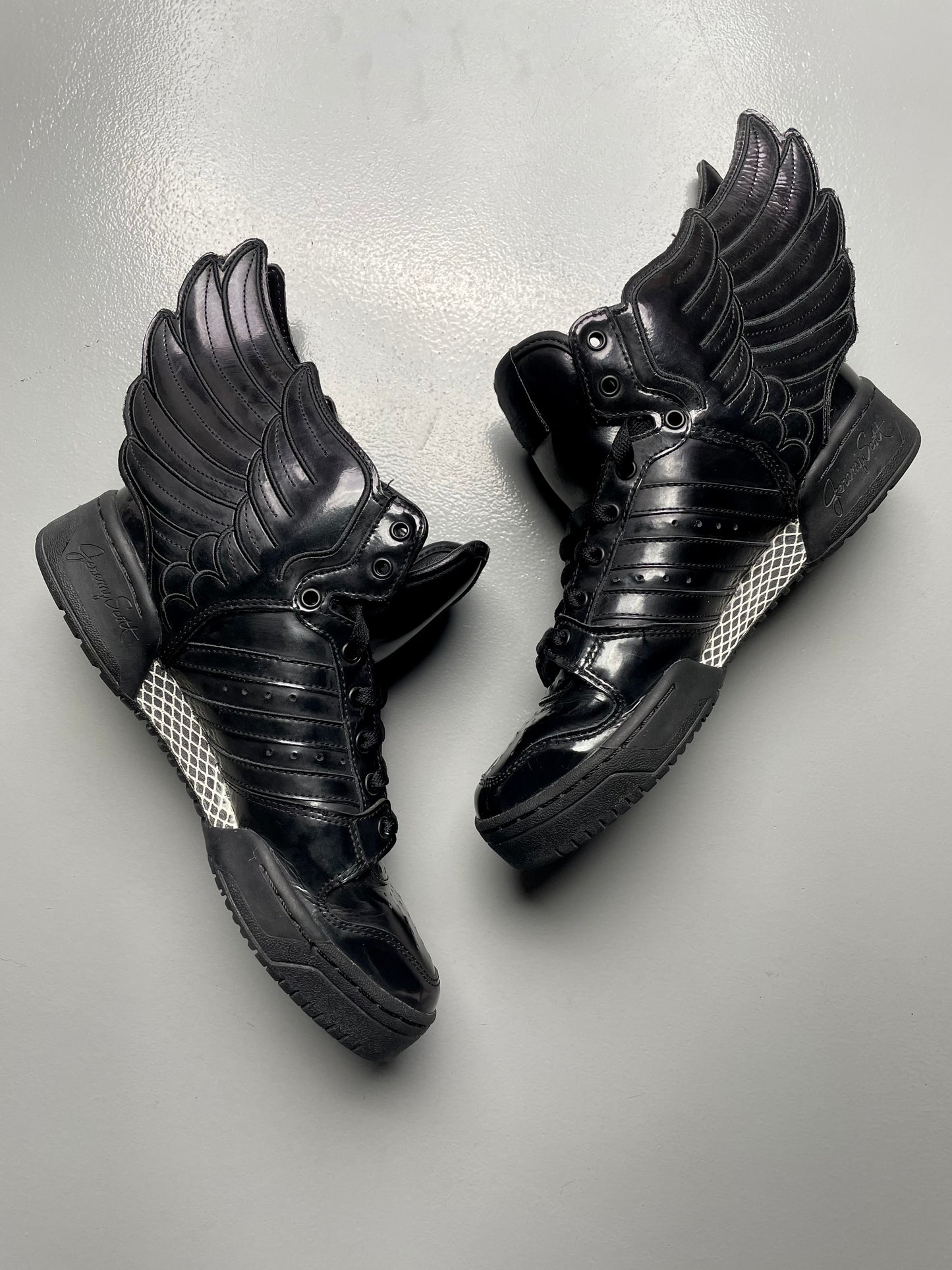 adidas Originals by Jeremy Scott S/S 2013 JS Wings 2.0 "Patent Black" - size 41 1/3