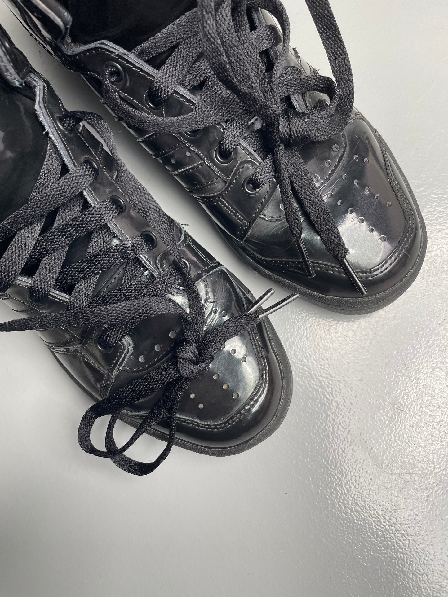 adidas Originals by Jeremy Scott S/S 2013 JS Wings 2.0 "Patent Black" - size 41 1/3