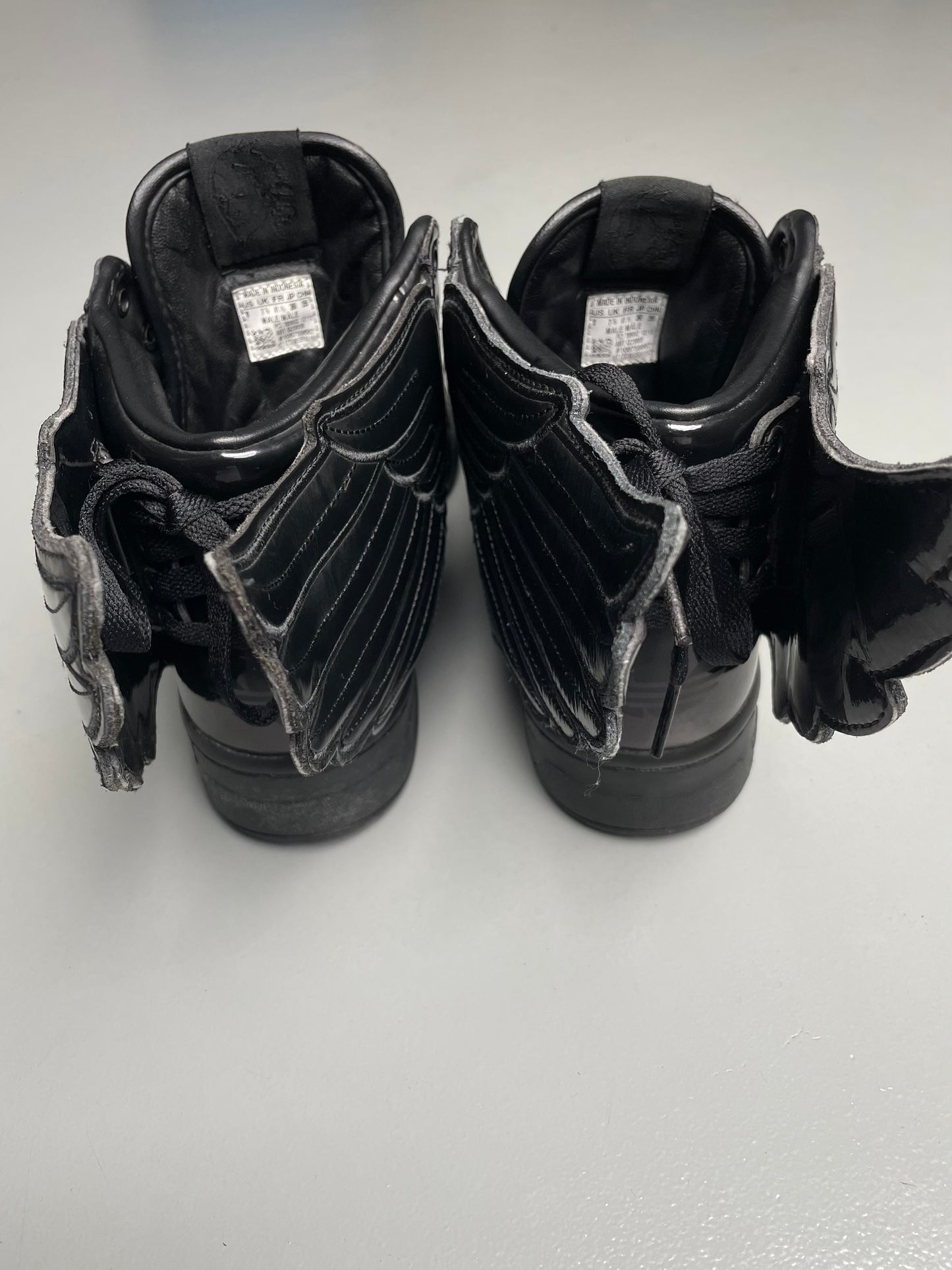adidas Originals by Jeremy Scott S/S 2013 JS Wings 2.0 "Patent Black" - size 41 1/3