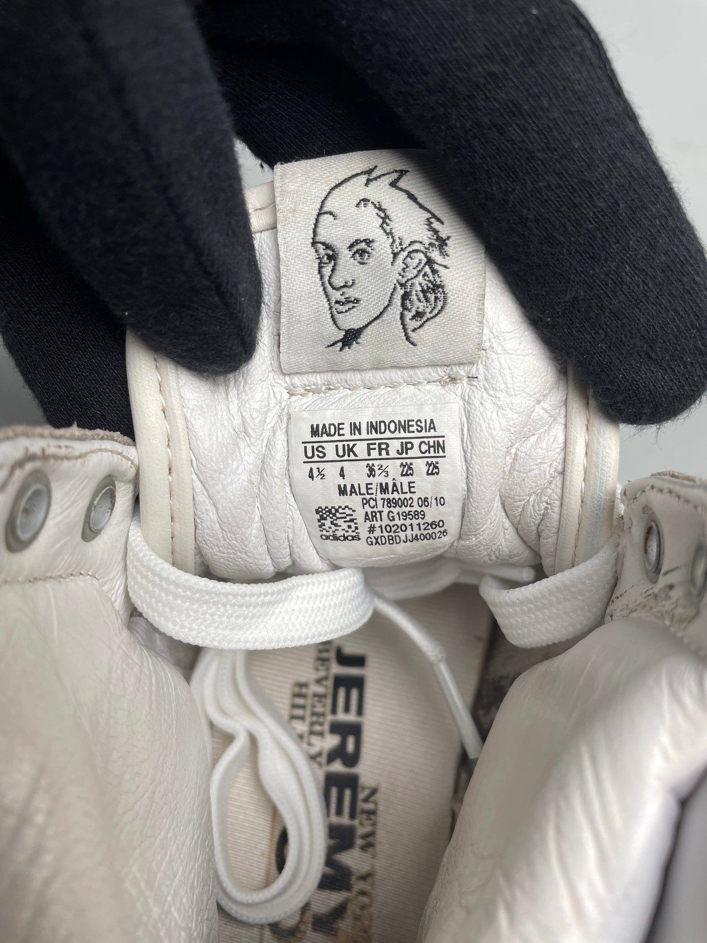 adidas Originals by Jeremy Scott A/W 2010 JS Wings 2.0 "OG" - size 36 2/3