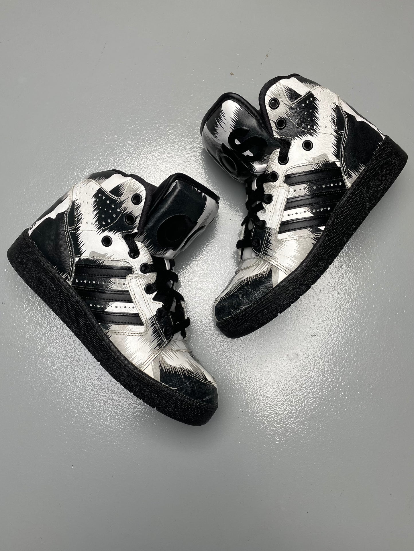 adidas Originals by Jeremy Scott A/W 2015 JS Instinct Hi G Leo - size 39 1/3