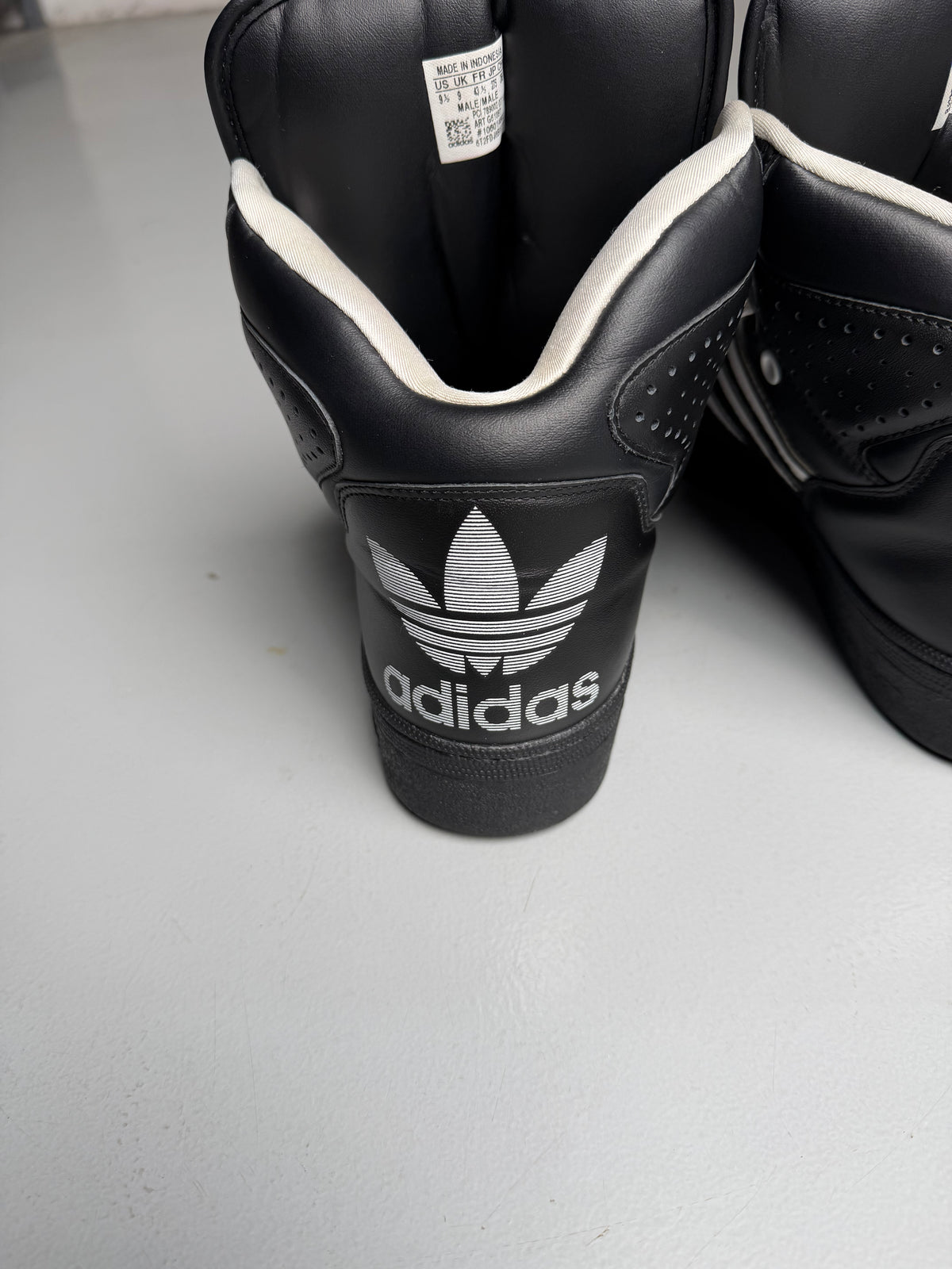 adidas Originals by Jeremy Scott A/W 2012 JS Instinct Hi (black) - size 43 1/3