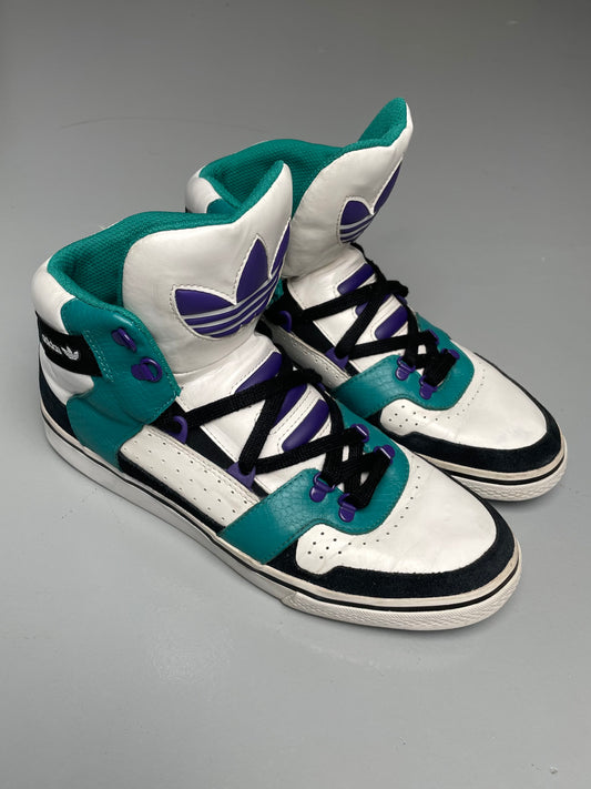 2010 adidas Originals Hardland - size 42